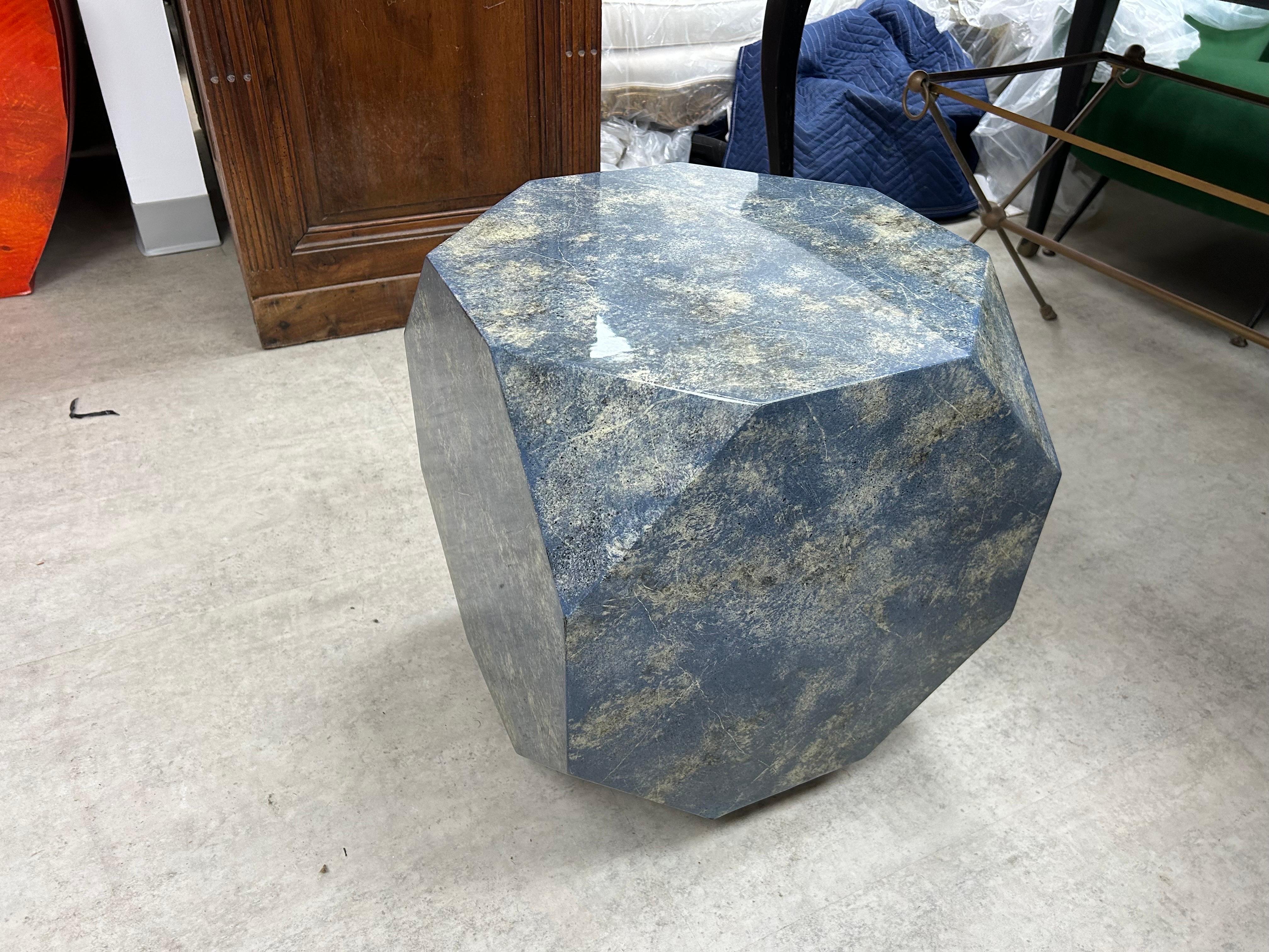 Mesa Poliedro Francesa Moderna Lacada en venta 2