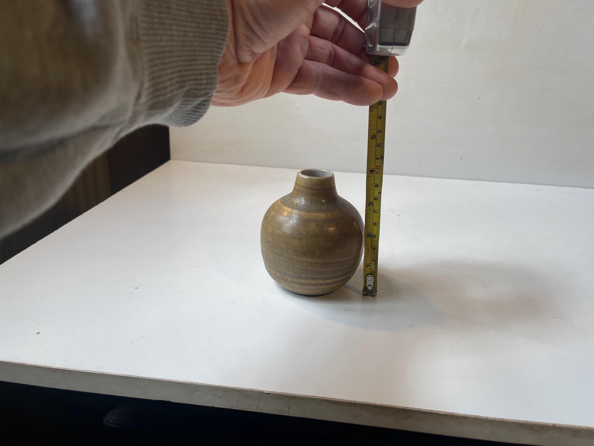 Vaso moderno francese in gres smaltato Oliver di Jill Ratel - Atelier A Du Doire, anni '70 In condizioni buone in vendita a Esbjerg, DK