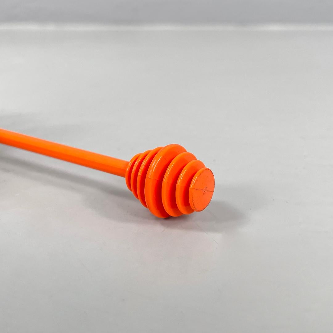 Französische moderne orangefarbene Plastikgarnitur Orangeade Jean Pierre Vitrac für Bourbon, 1970er Jahre im Angebot 7