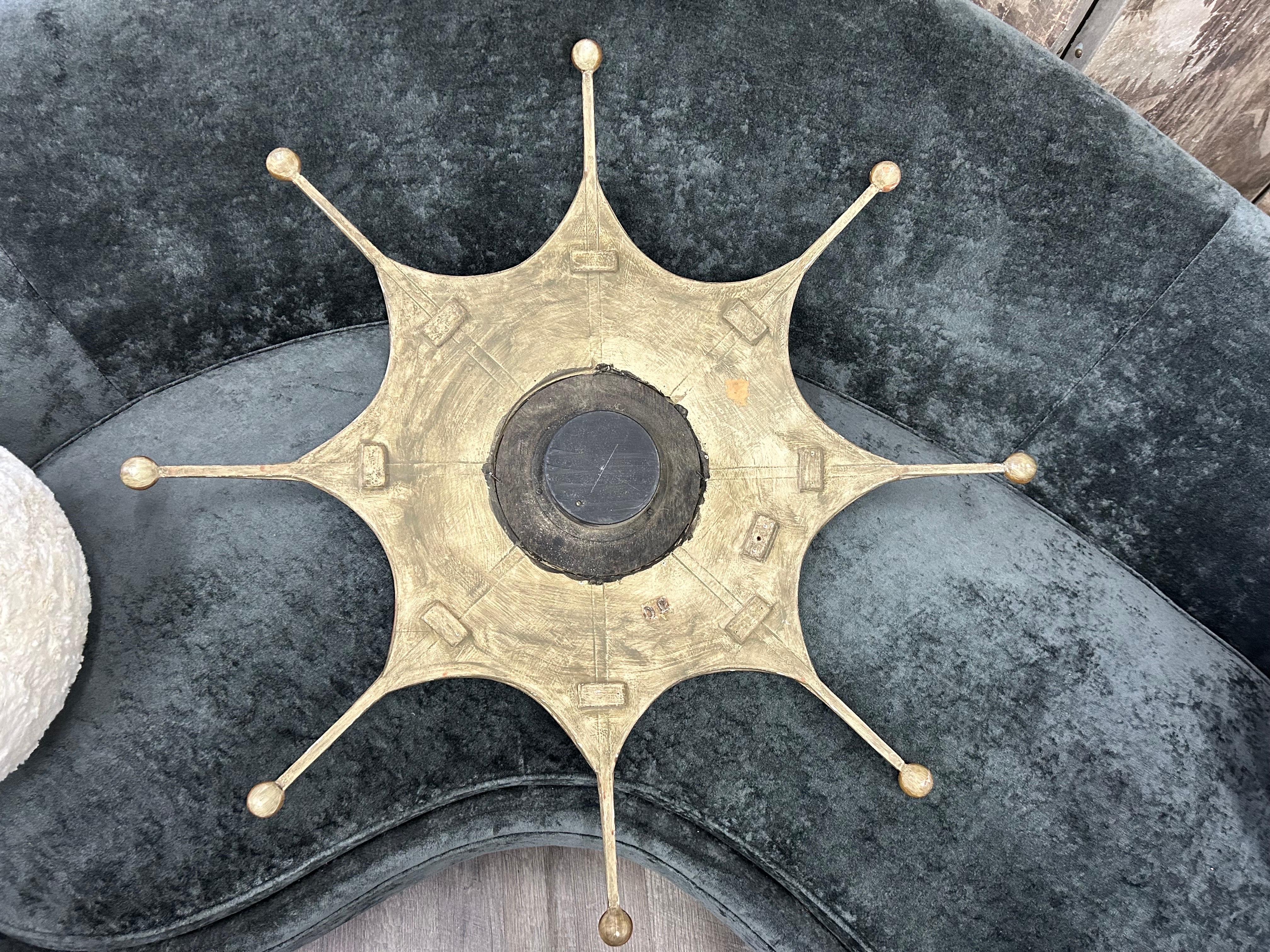 Bois Baromètre Sunburst moderne français peint et doré en vente
