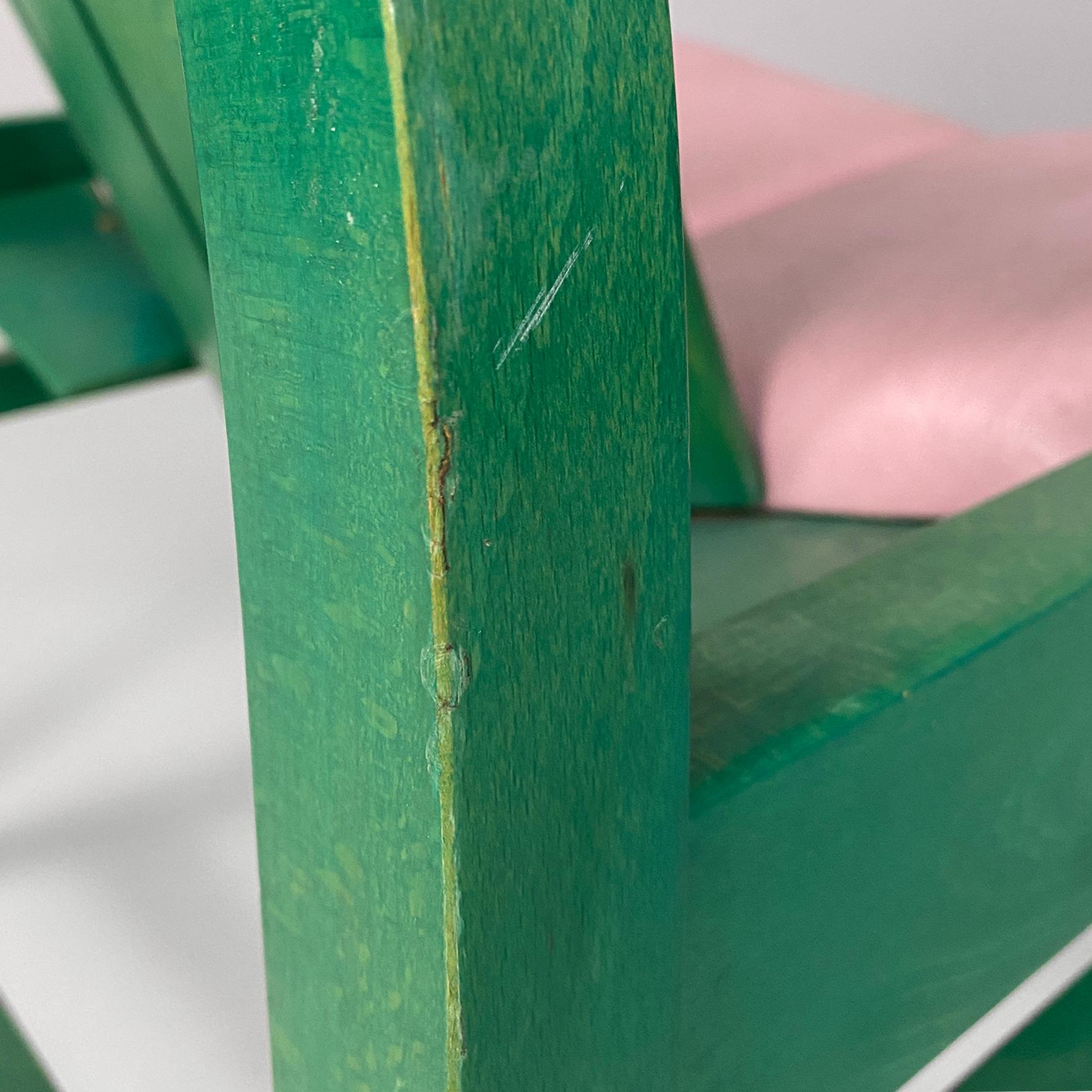 Poltrone moderne francesi Argos in pelle rosa e legno verde di Baumann, anni '70 in vendita 6