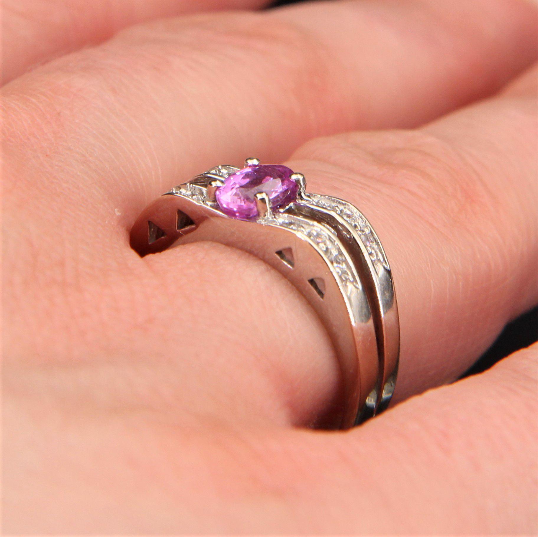 French Modern Pink Sapphire Diamonds 18 Karat White Gold Ring For Sale 6