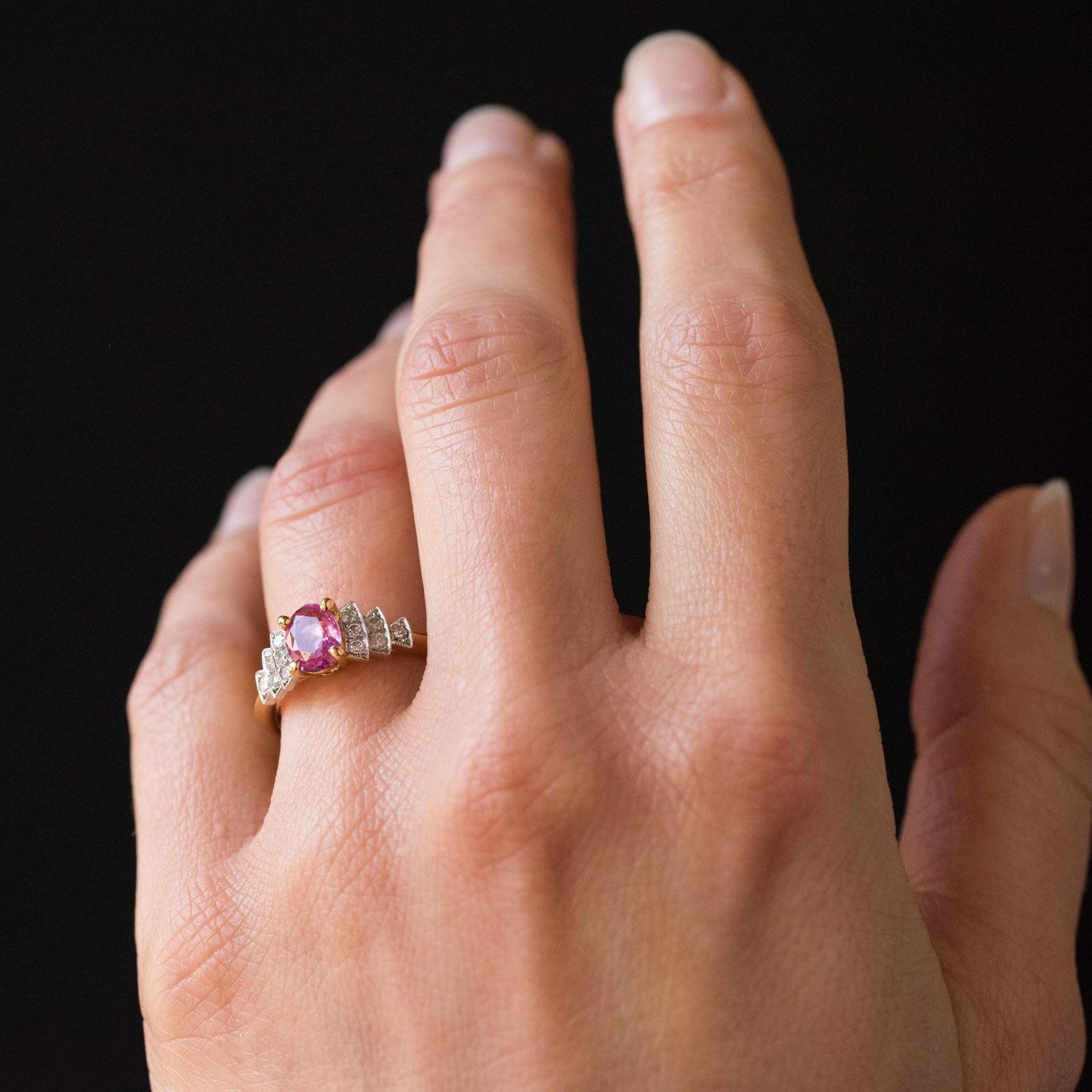 French Modern Pink Sapphire Diamonds 18 Karat Yellow Gold Ring For Sale 7