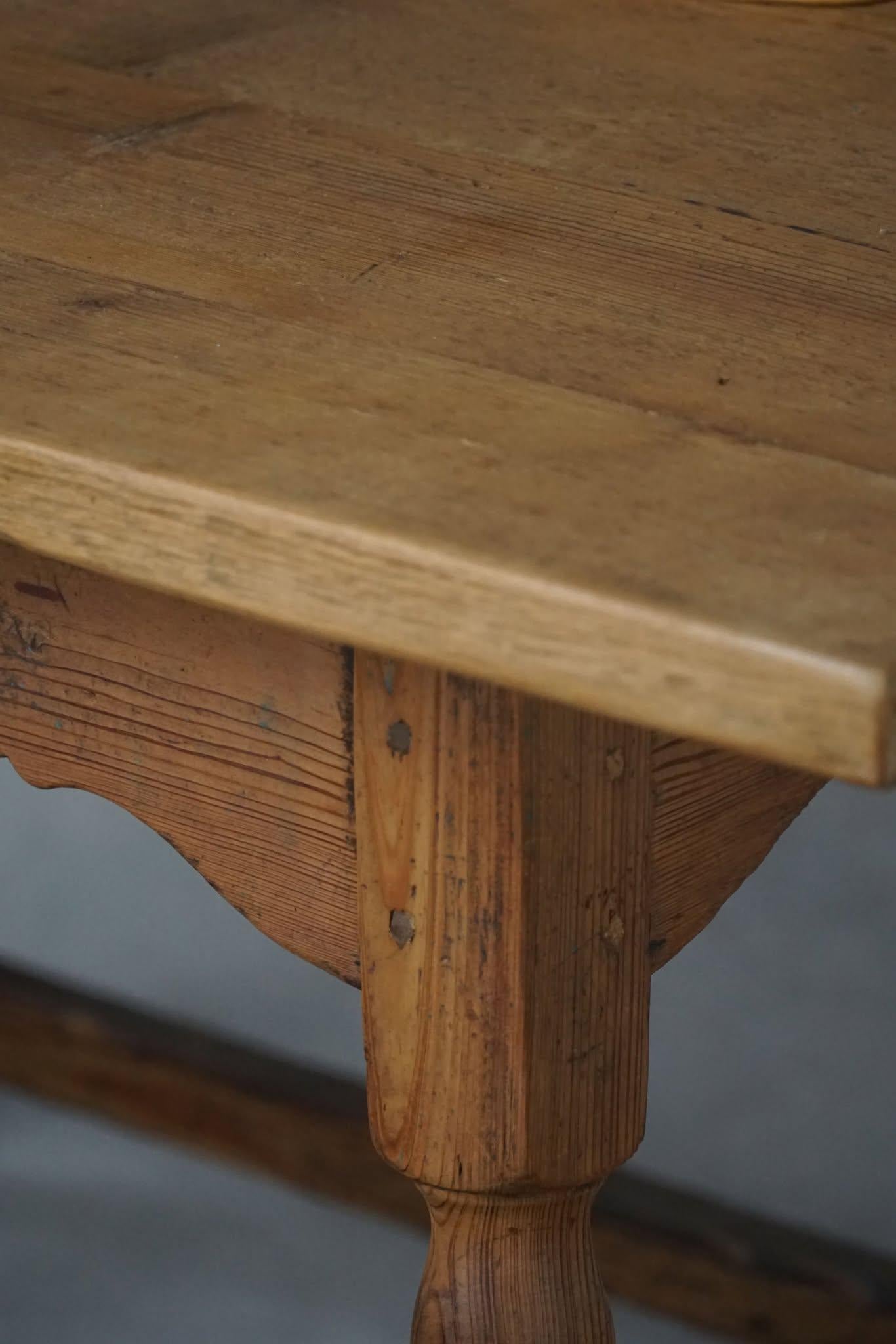 Escritorio / Mesa de Comedor Rectangular Moderna Francesa de Pino Macizo, Hecha a Mano, 1900 en venta 3