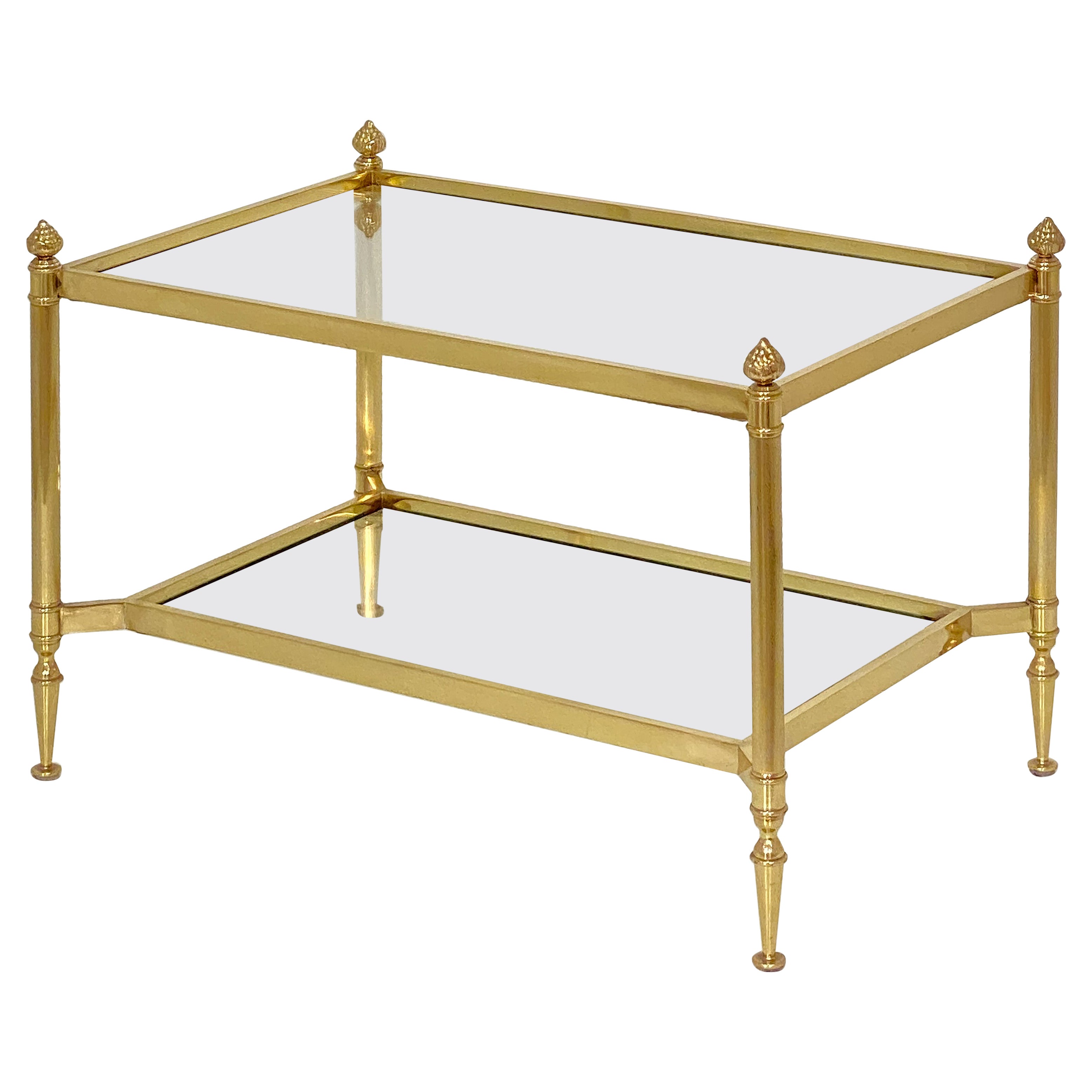 Tables basses rectangulaires modernes françaises en laiton et verre - Deux disponibles en vente