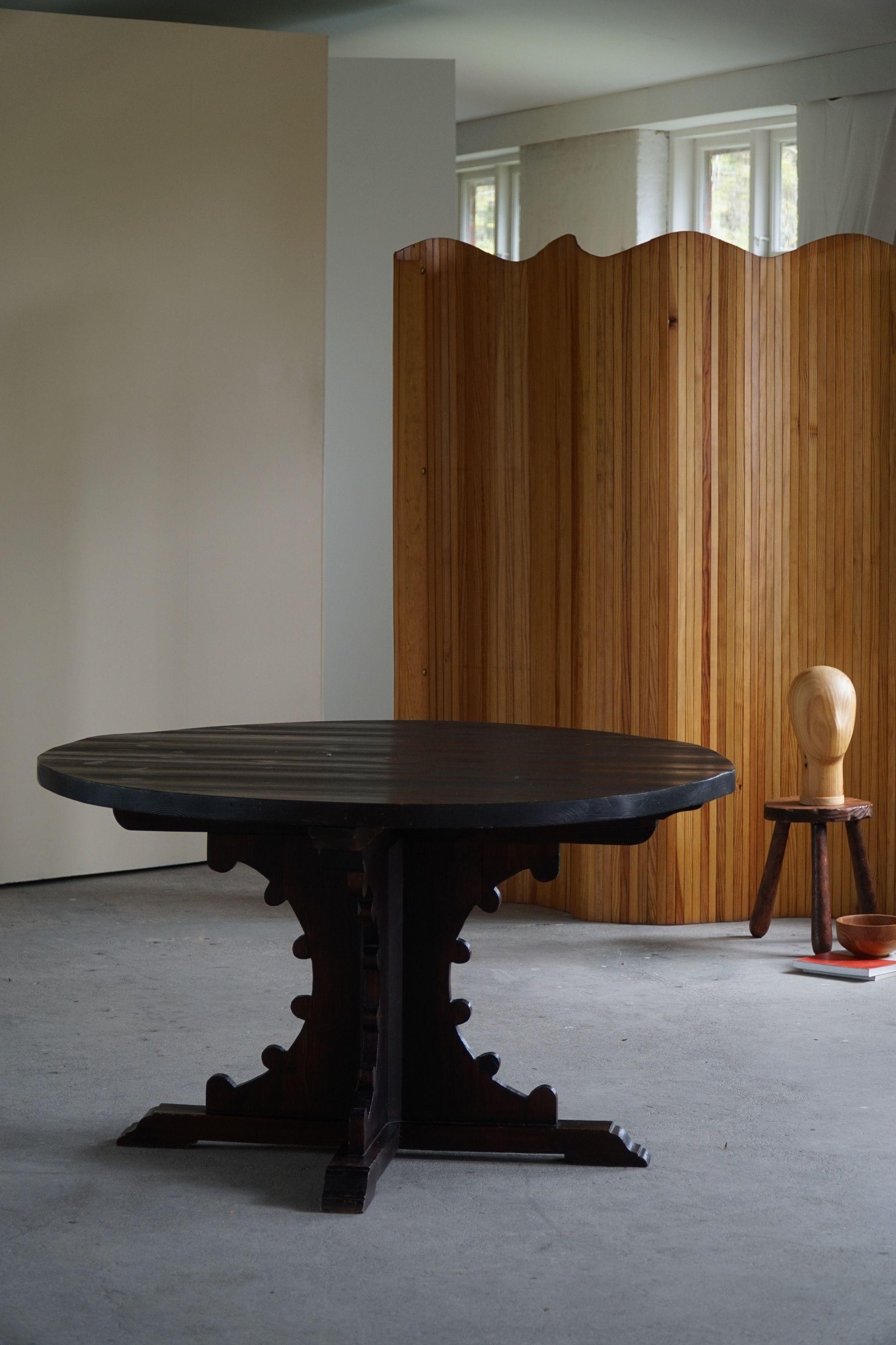 Hand-Crafted French Modern Round Brutalist Dining Table in Solid Pine, Mid Century, 1940s