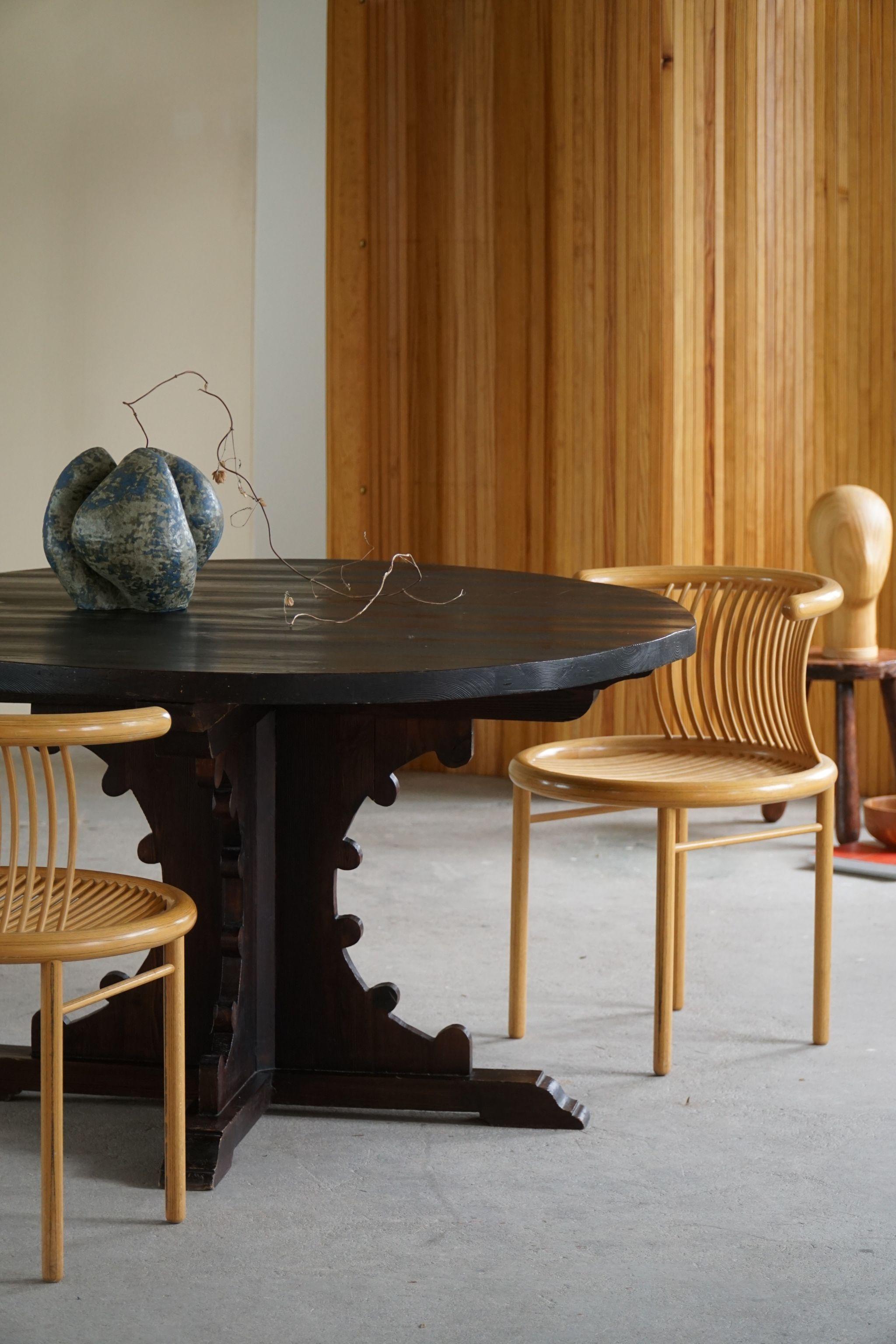 20th Century French Modern Round Brutalist Dining Table in Solid Pine, Mid Century, 1940s