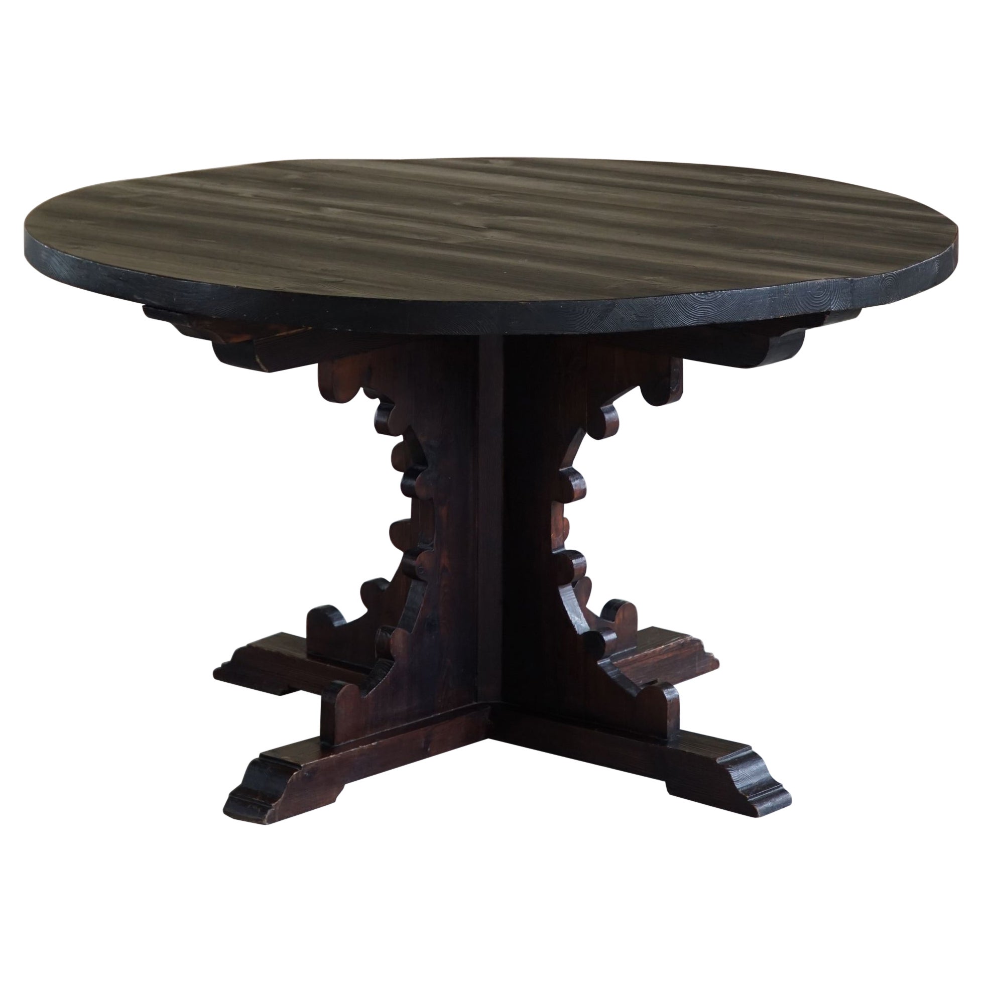 French Modern Round Brutalist Dining Table in Solid Pine, Mid Century, 1940s