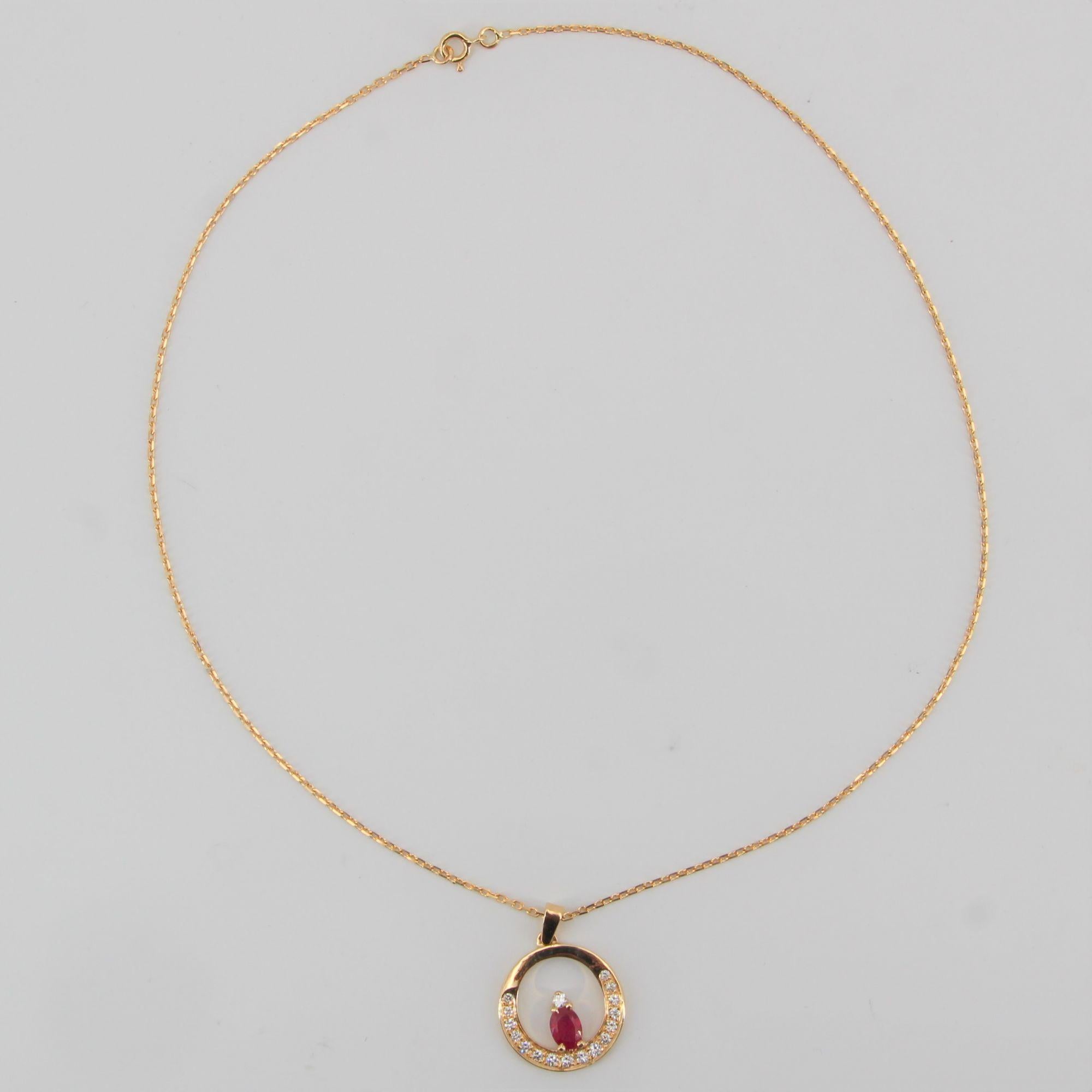 French Modern Ruby Diamonds 18 Karat yellow Gold Pendant and Chain For Sale 6