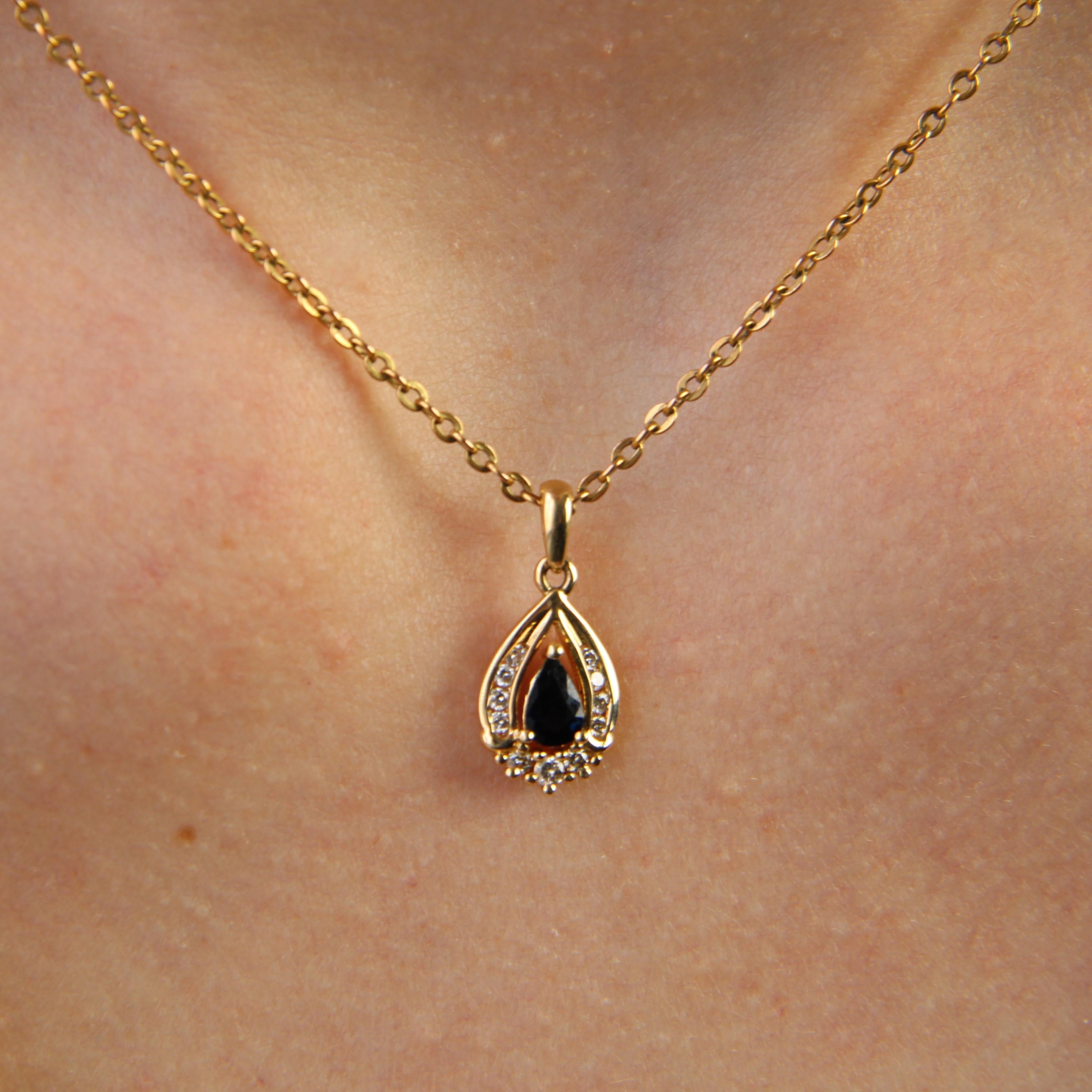 French Modern Sapphire Diamonds 18 Karat Yellow Gold Drop Pendant For Sale 2