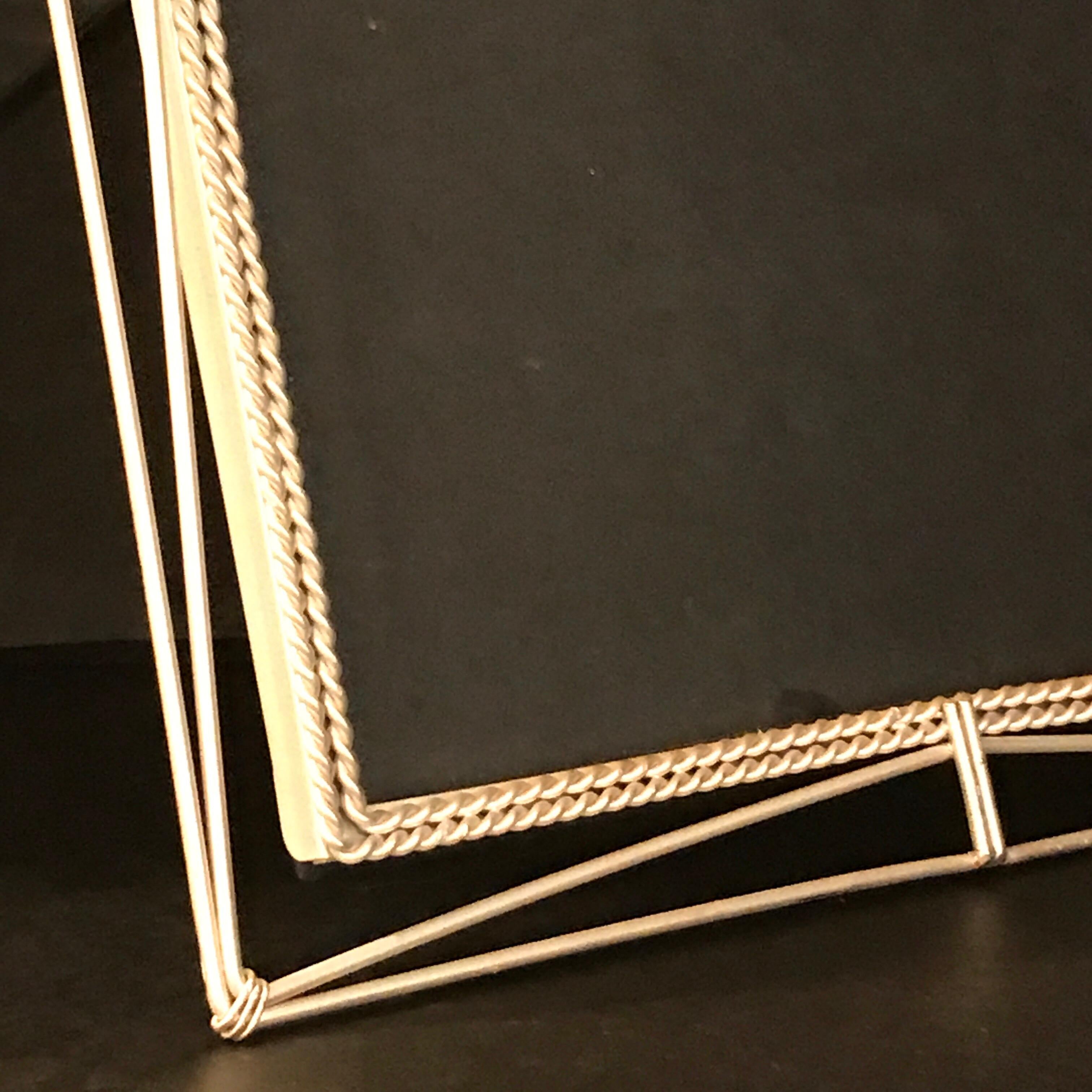 French Modern Silver Plated Frame In Excellent Condition For Sale In Atlanta, GA