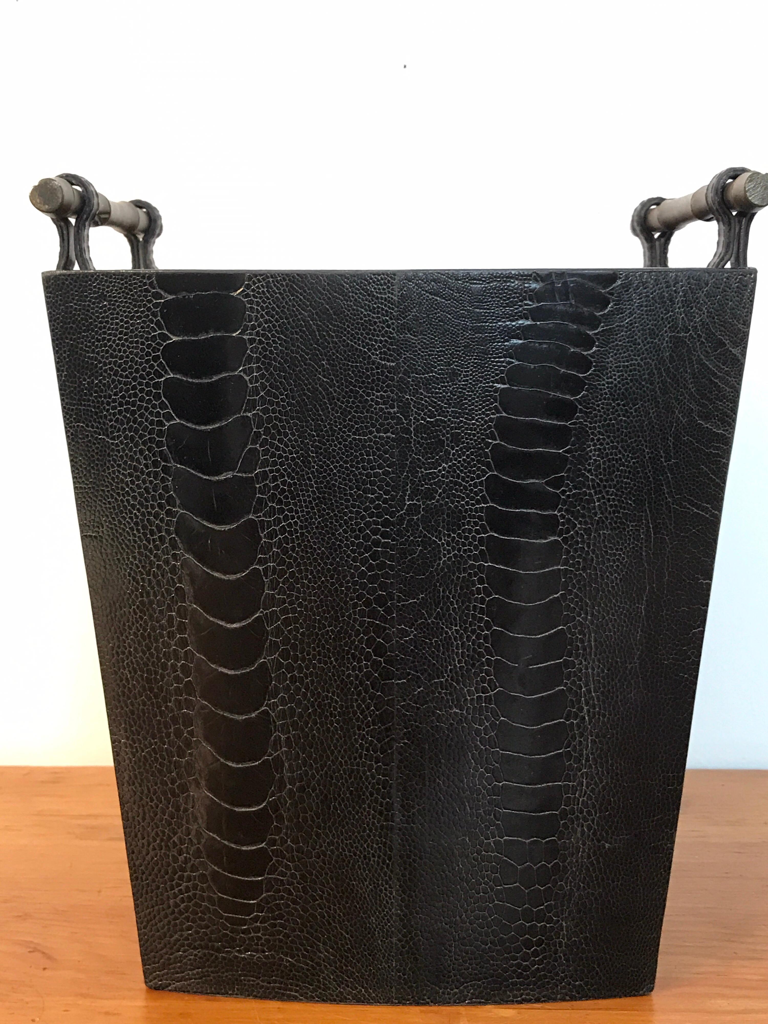 French modern snakeskin wastepaper basket, by R&Y Augousti, exquisitely detailed with bookmatched snakeskin, leather straps and cast bronze faux bamboo handles. 12