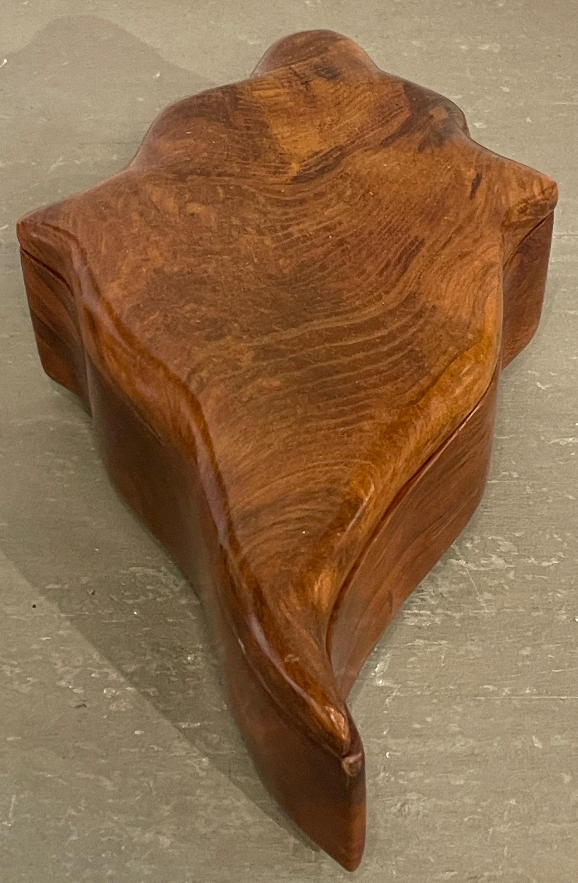 French Modern Specimen Hardwood Carved Conch Shell Motif Box In Good Condition For Sale In West Palm Beach, FL