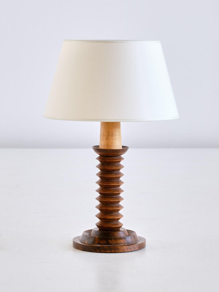 French Modern Table Lamp in Oak with Ivory Shade, 1950s In Good Condition For Sale In The Hague, NL