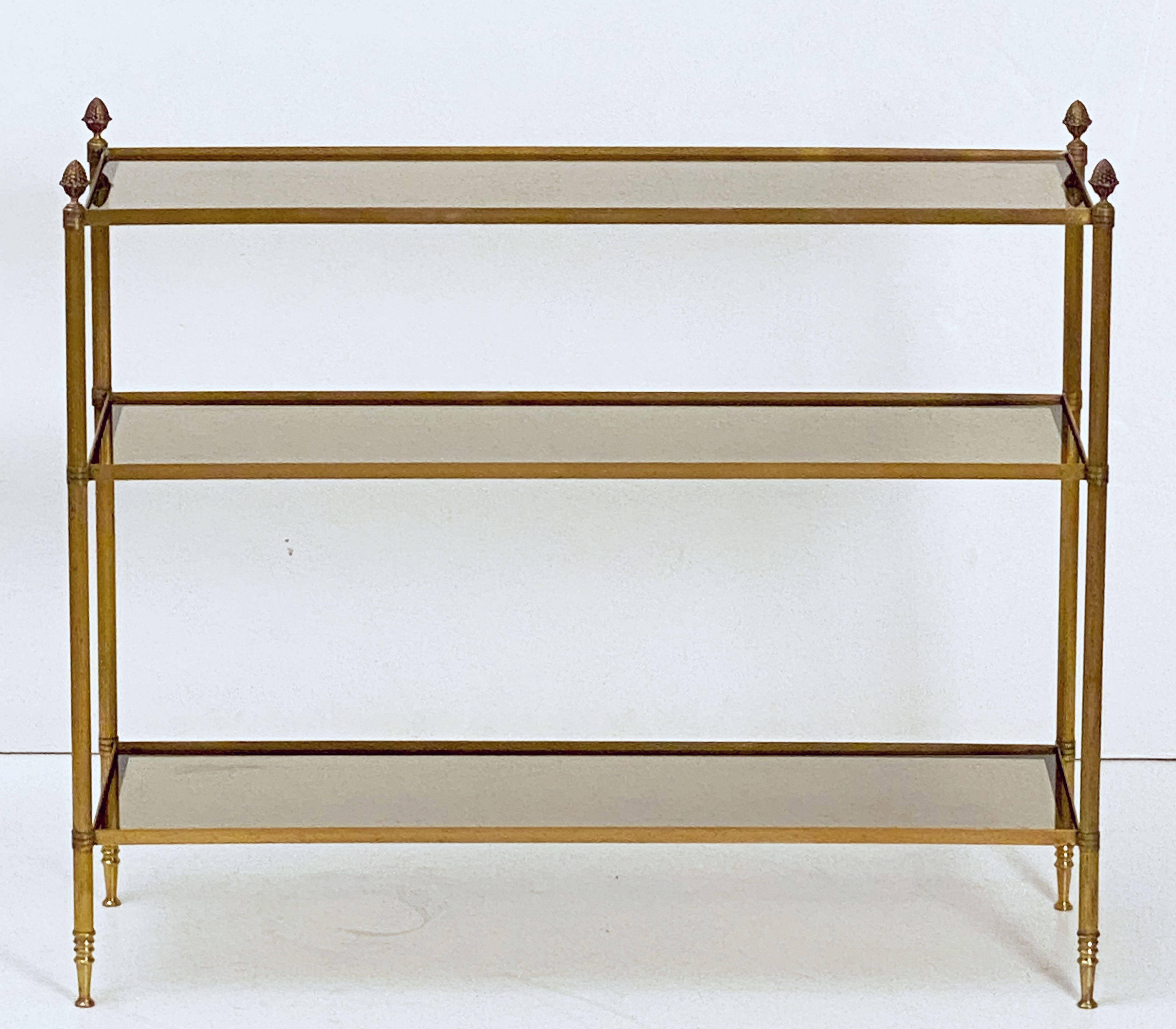 French Modern Three-Tier Étagère or Shelves of Brass and Smoked Glass In Good Condition In Austin, TX