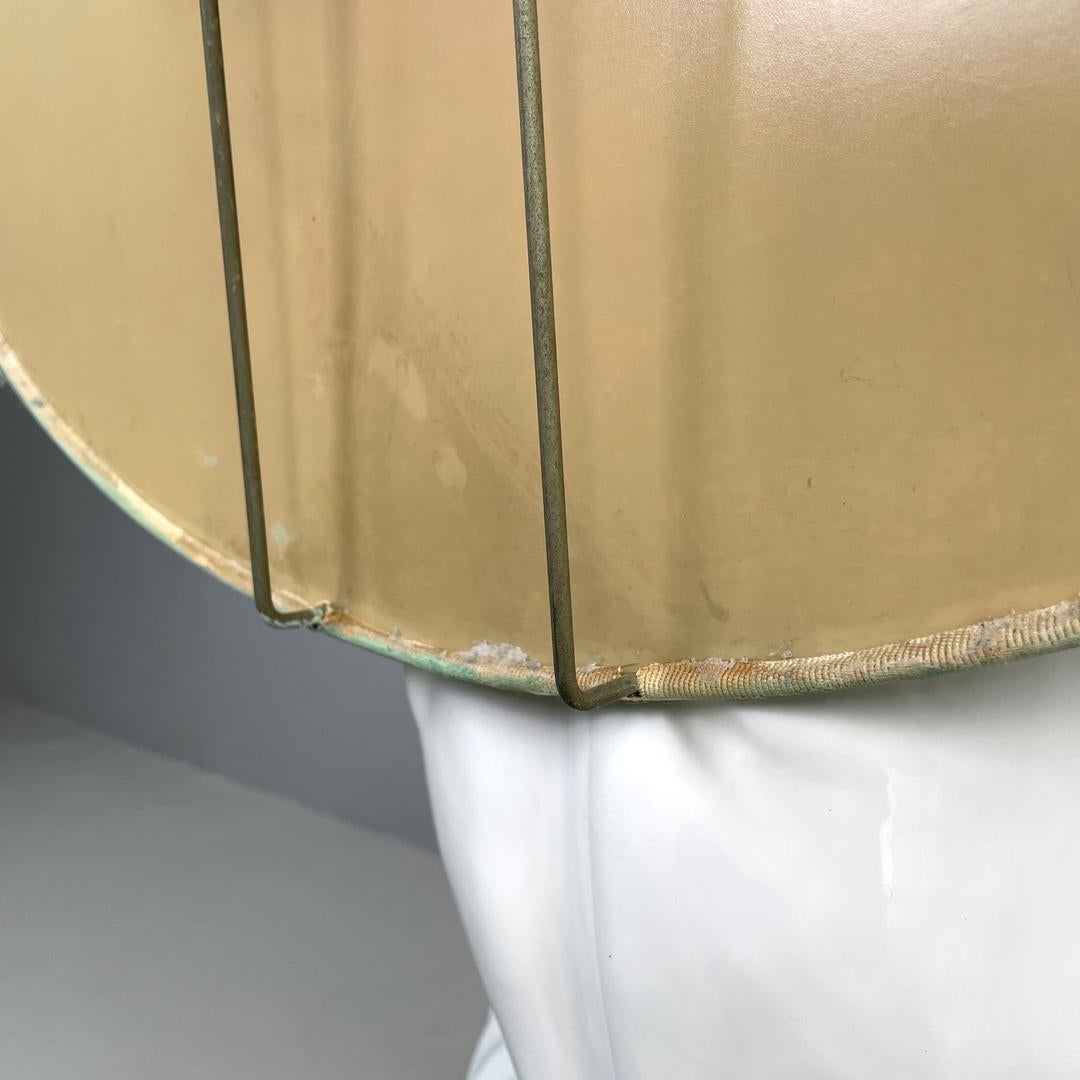 French modern white ceramic floor lamp with green leaf by Roche Bobois, 1980s For Sale 10