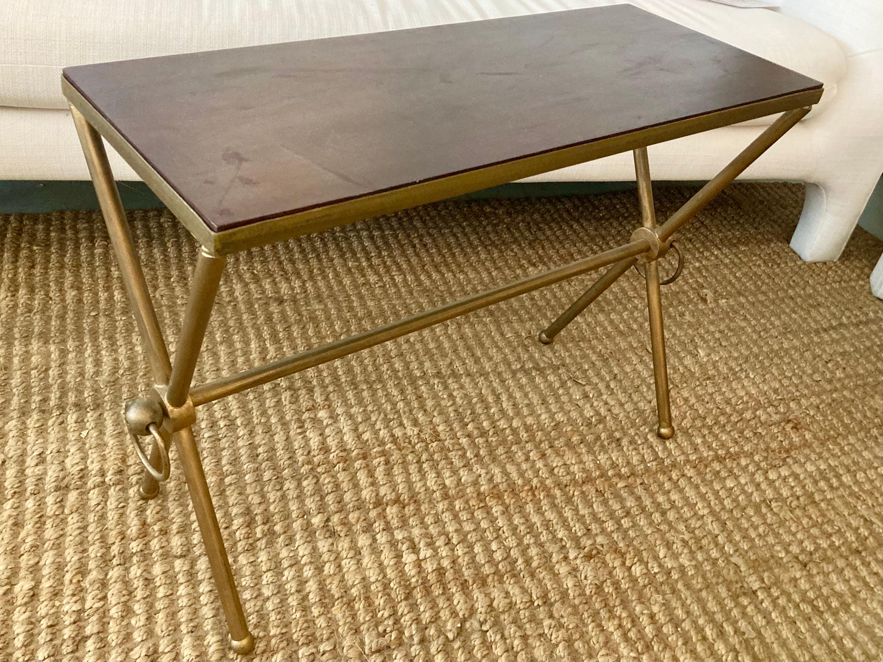 Mesa Cocktail Estilo Moderno Francés Con Aros Decorativos Metal en venta