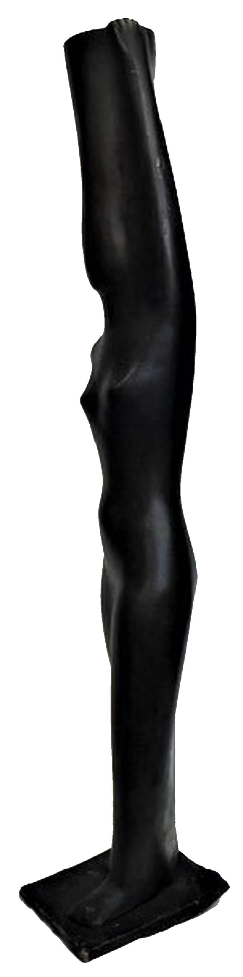 French Modernist Abstract Bronze Sculpture of a Woman Carrying a Vessel, c. 1960 In Good Condition For Sale In New York, NY