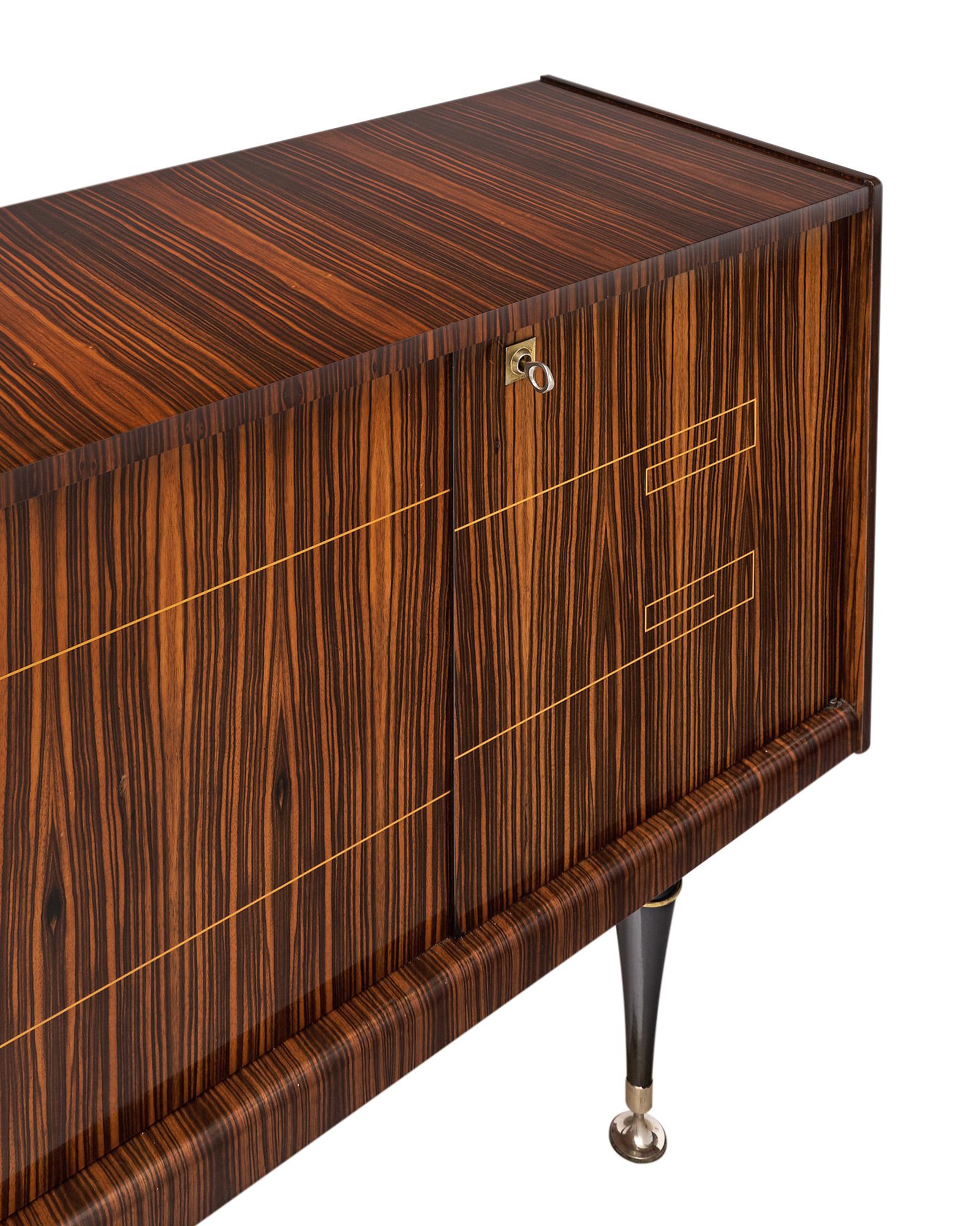 French Modernist Buffet in Ebony of Macassar In Good Condition For Sale In Austin, TX