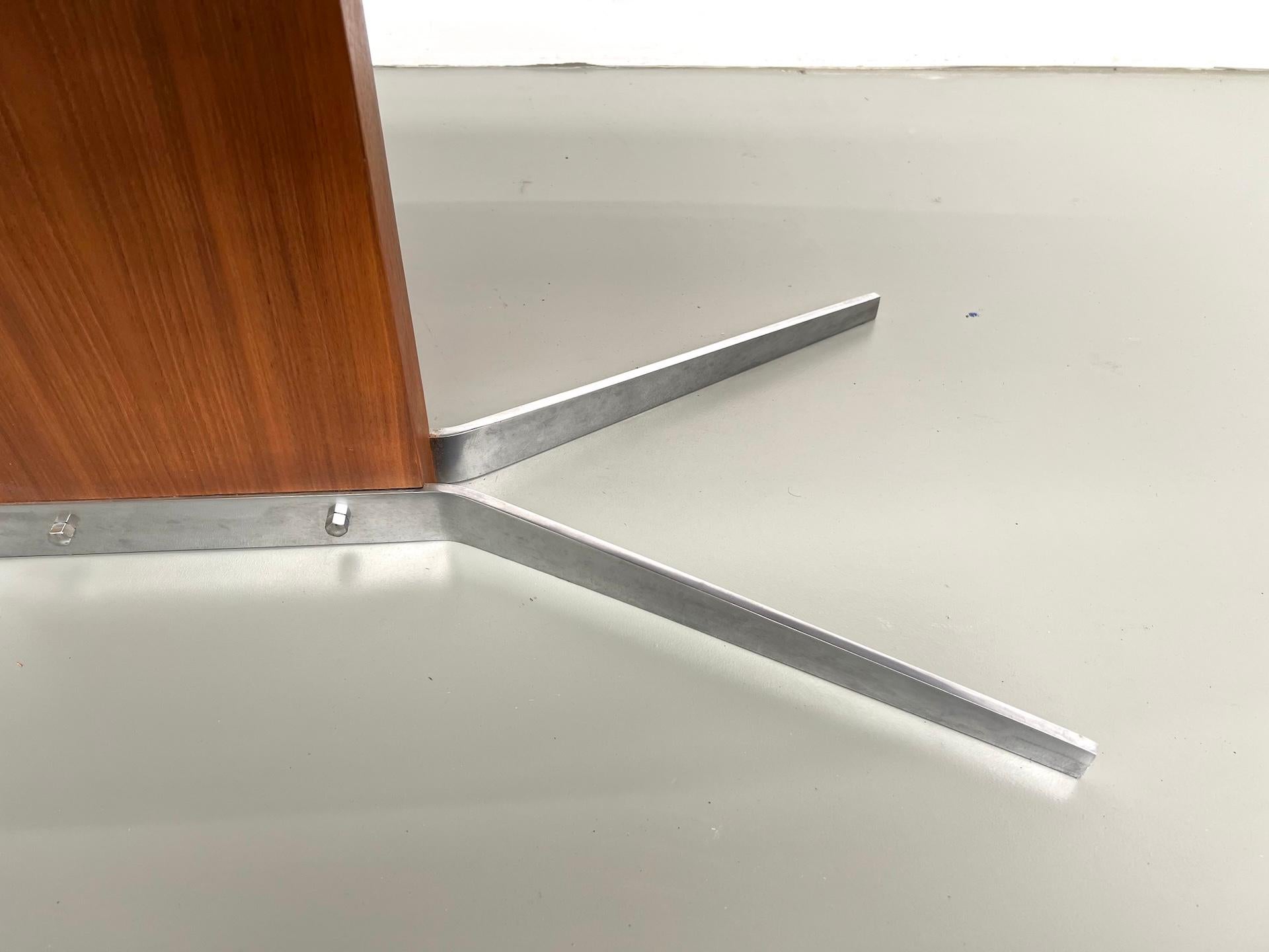 French modernist coffee table, circa 1960 For Sale 5