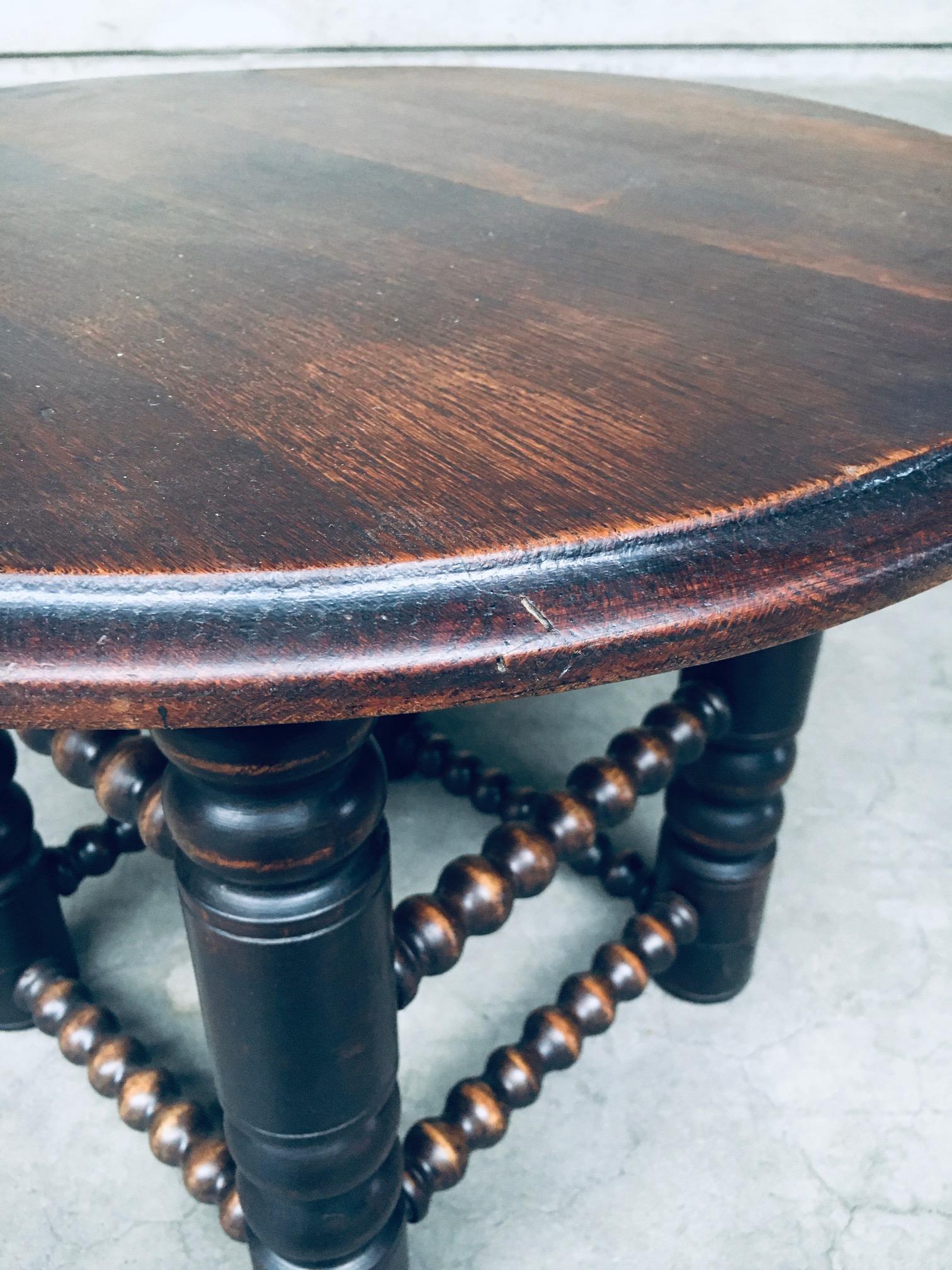 Table d'appoint moderniste française par Charles Dudouyt, France, années 1930 en vente 7
