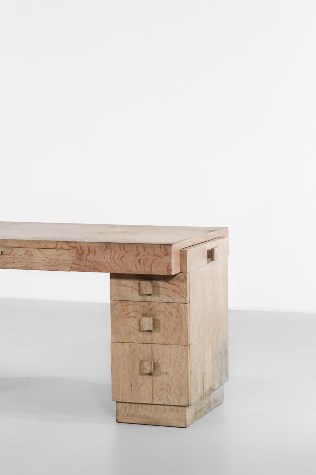 French Modernist Desk in Oak In Good Condition In Lyon, FR