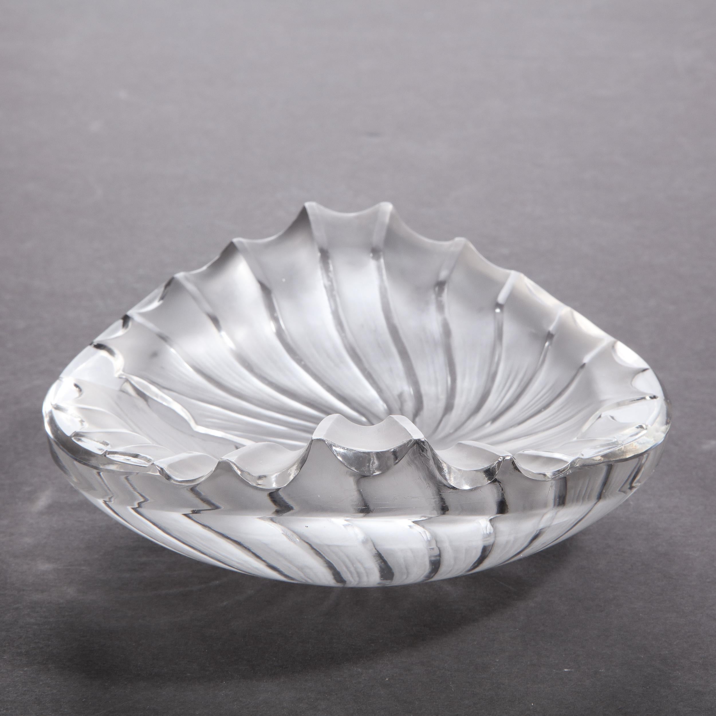 French Modernist Frosted & Translucent Crystal Decorative Bowl by Lalique In Good Condition In New York, NY