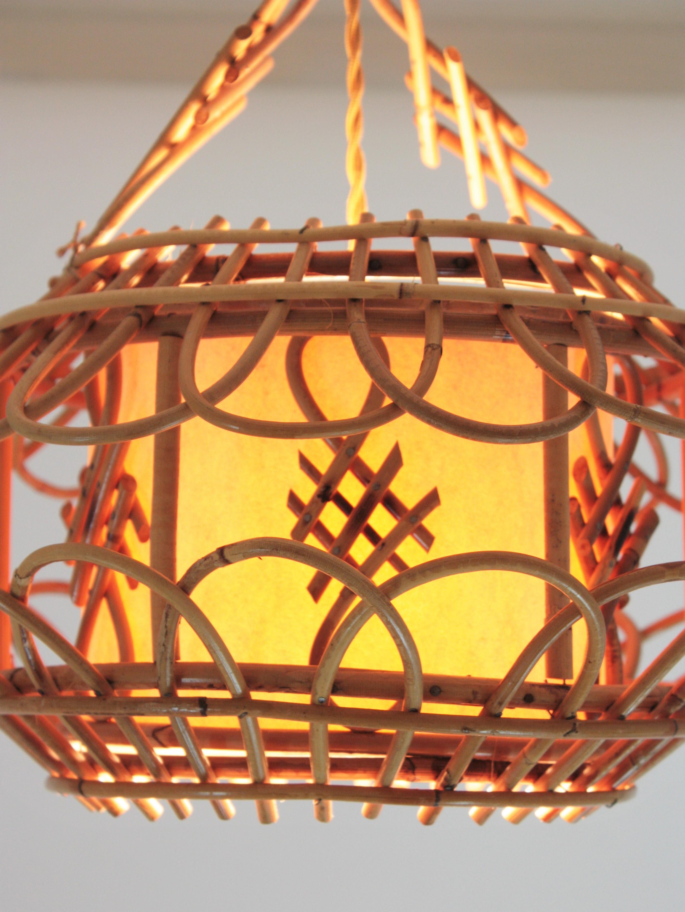French Modernist Rattan Pagoda Pendant Lamp or Lantern with Chinoiserie Accents 3
