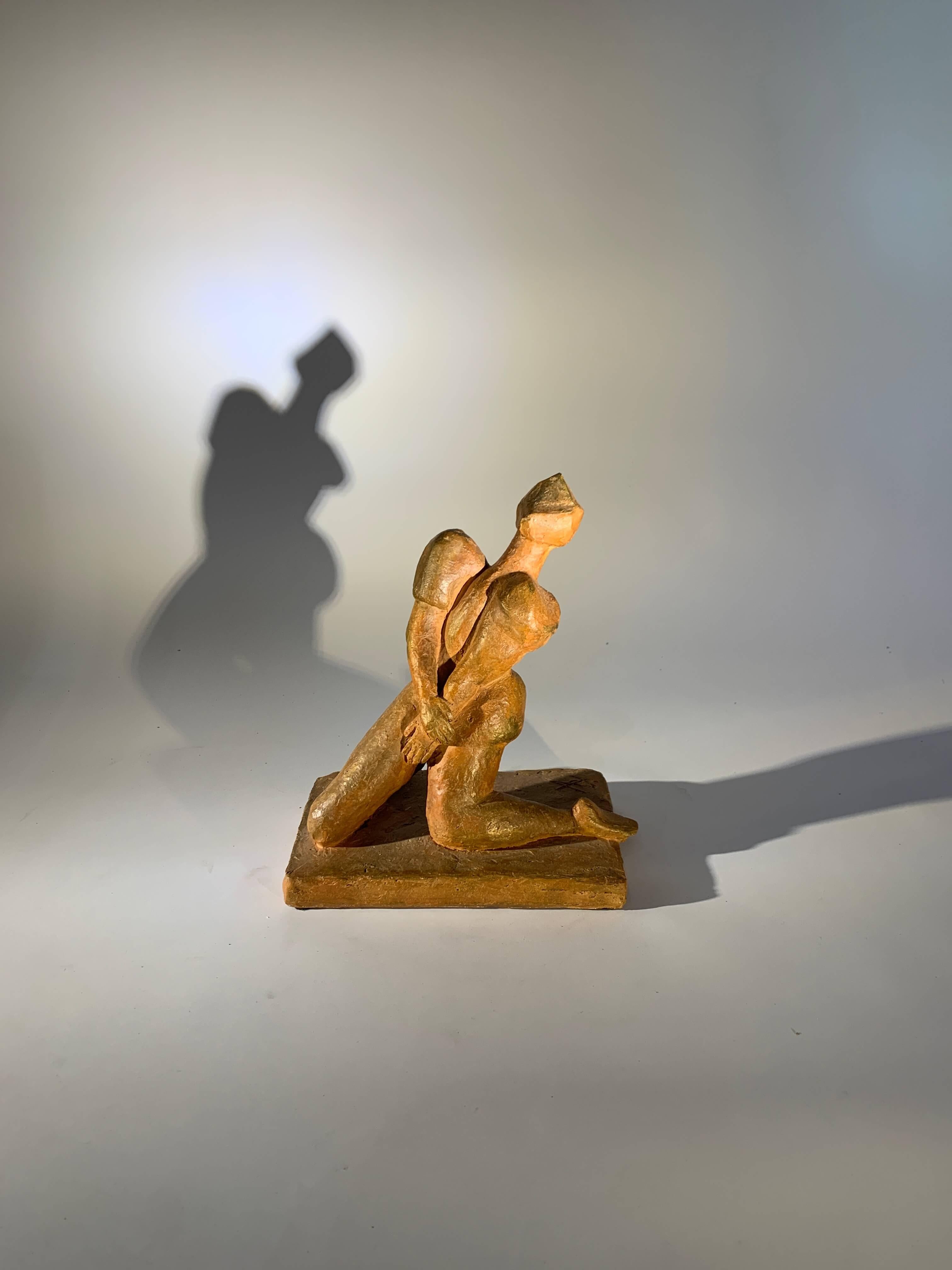 Terracotta modernista
Scultura in terracotta, firmata.
Firma da definire.
Pezzo unico in perfette condizioni.
Francia, circa 1940.