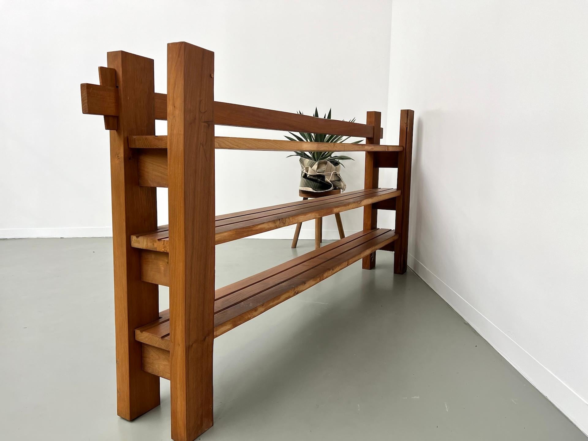 French modernist shelf from the 70s in solid elm For Sale 10
