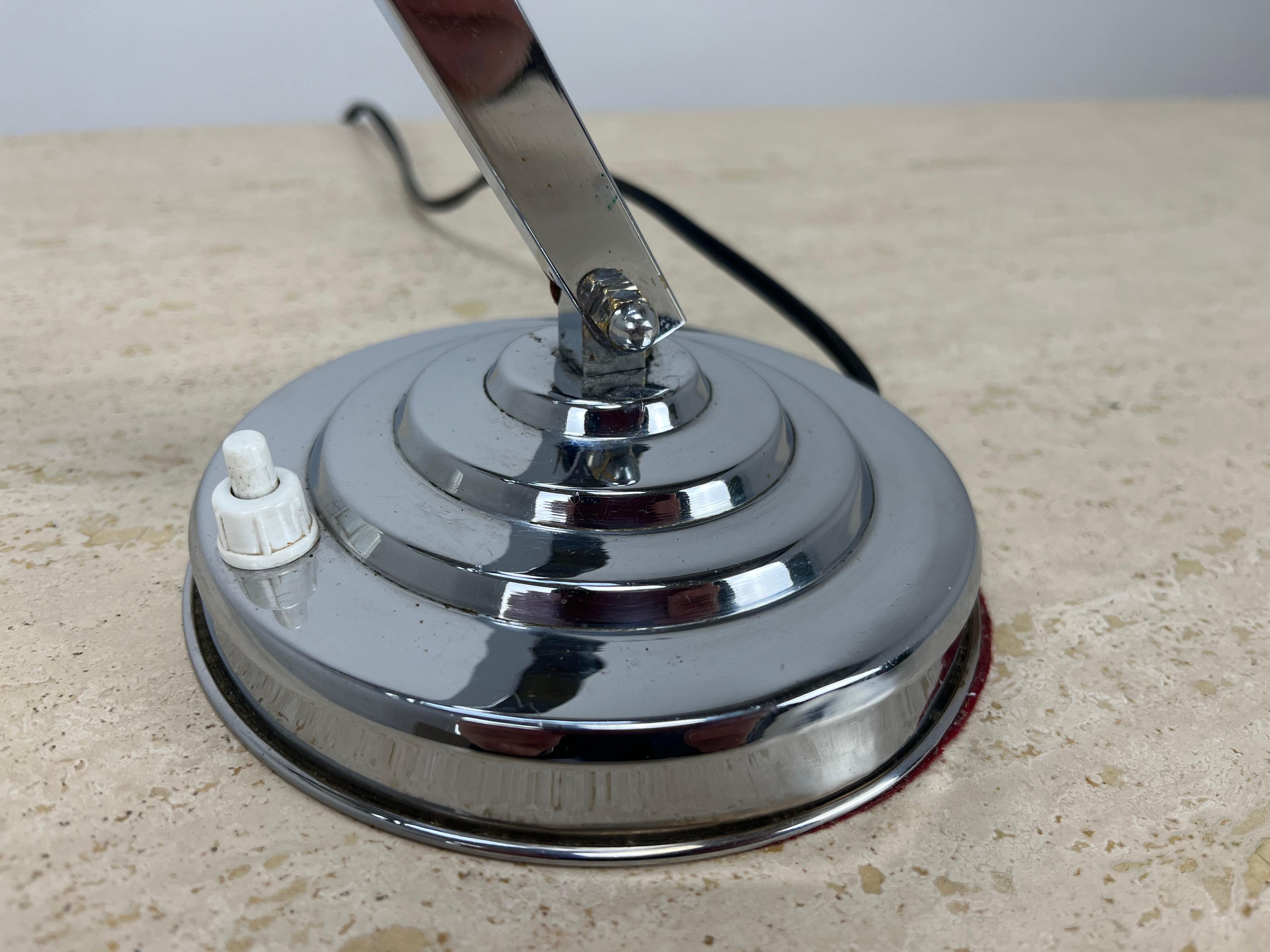 Lampe de table moderniste française, métal chromé Art Déco, 1930 1940 en vente 3