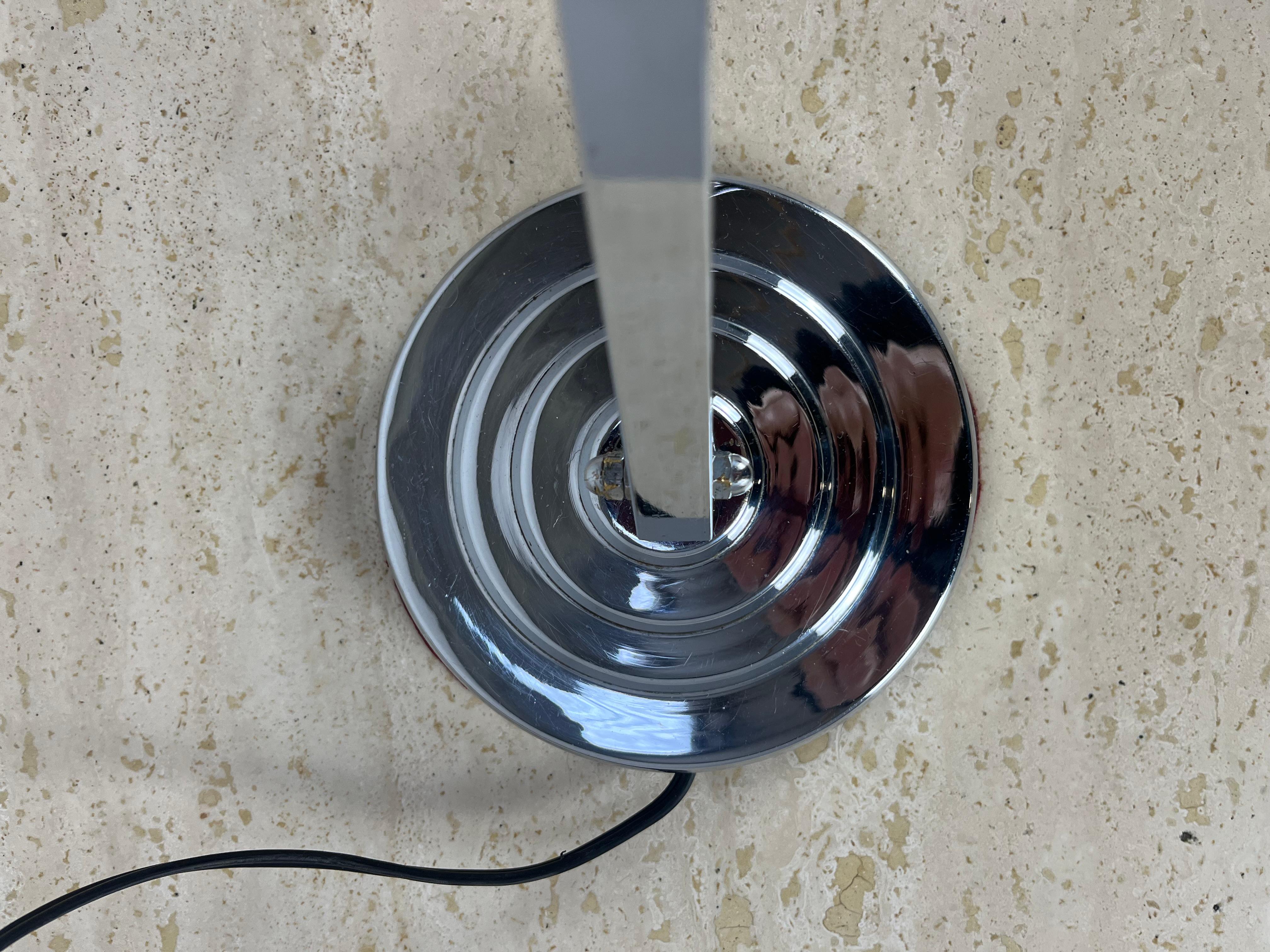 Lampe de table moderniste française, métal chromé Art Déco, 1930 1940 en vente 6