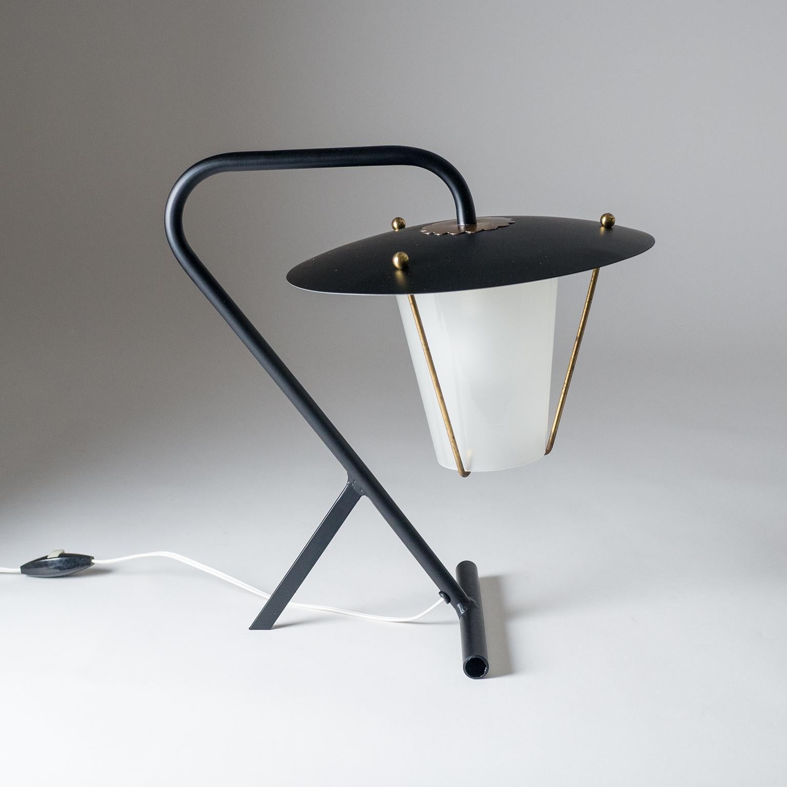 Lampe de table moderniste française, datant d'environ 1950 Bon état - En vente à Vienna, AT
