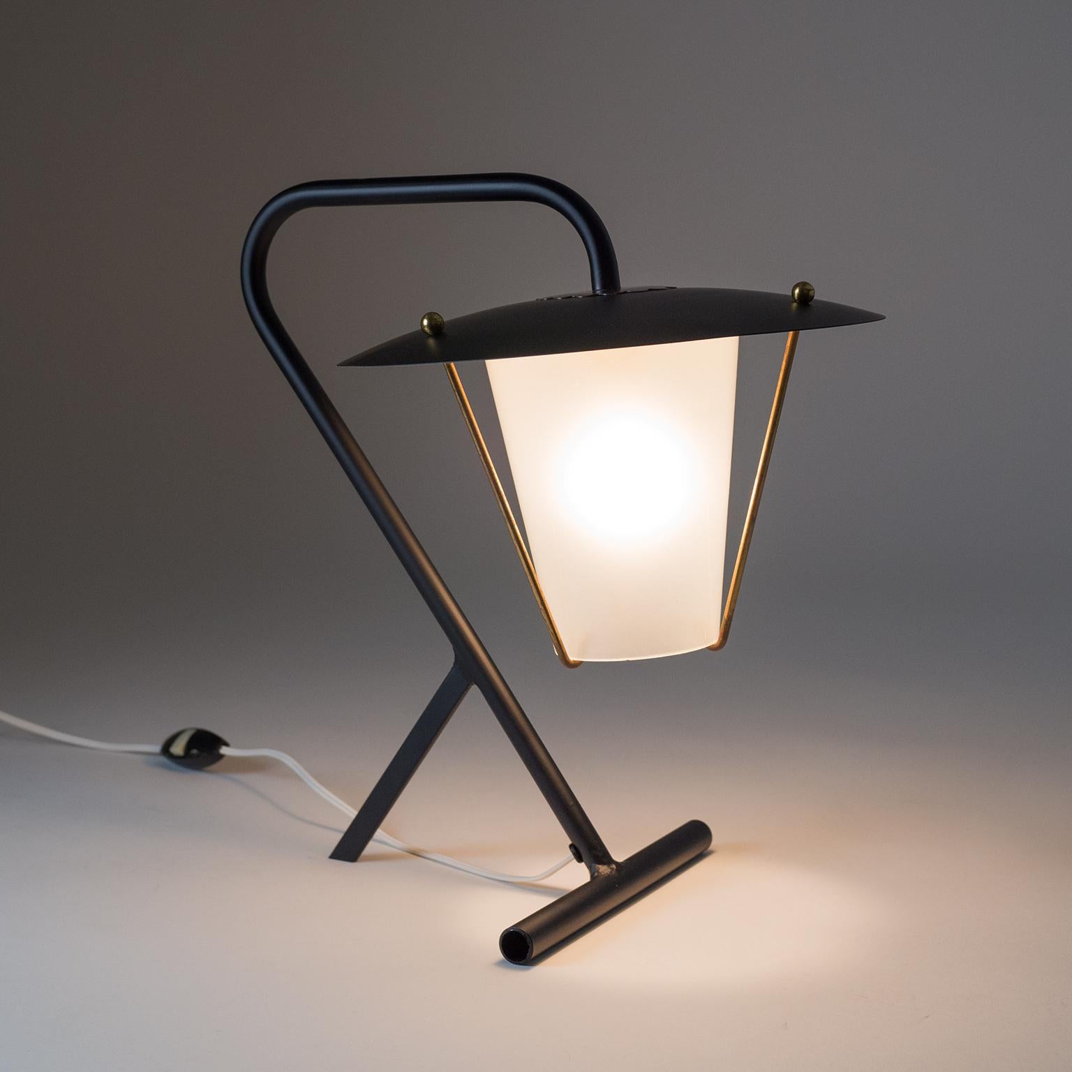 French Modernist Table Lamp, circa 1950 For Sale 4