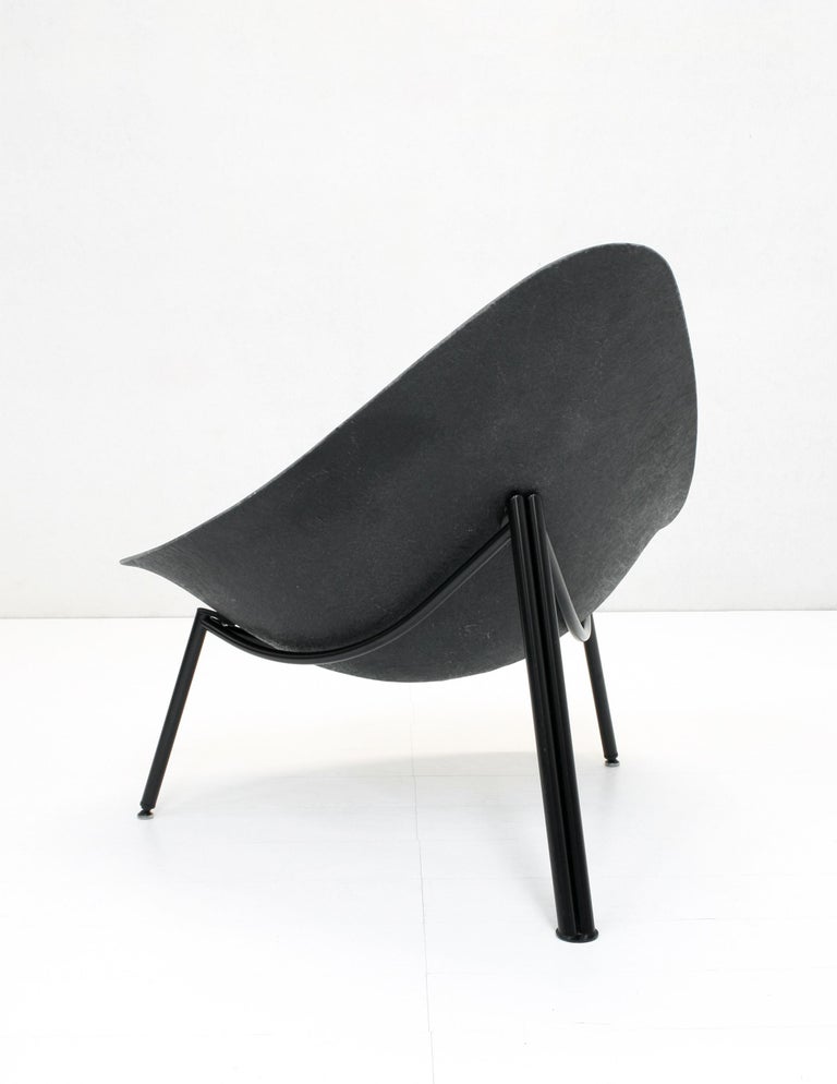 French Modernist Tripod Fiberglass Lounge Chair by Ed Mérat In Good Condition For Sale In Izegem, VWV