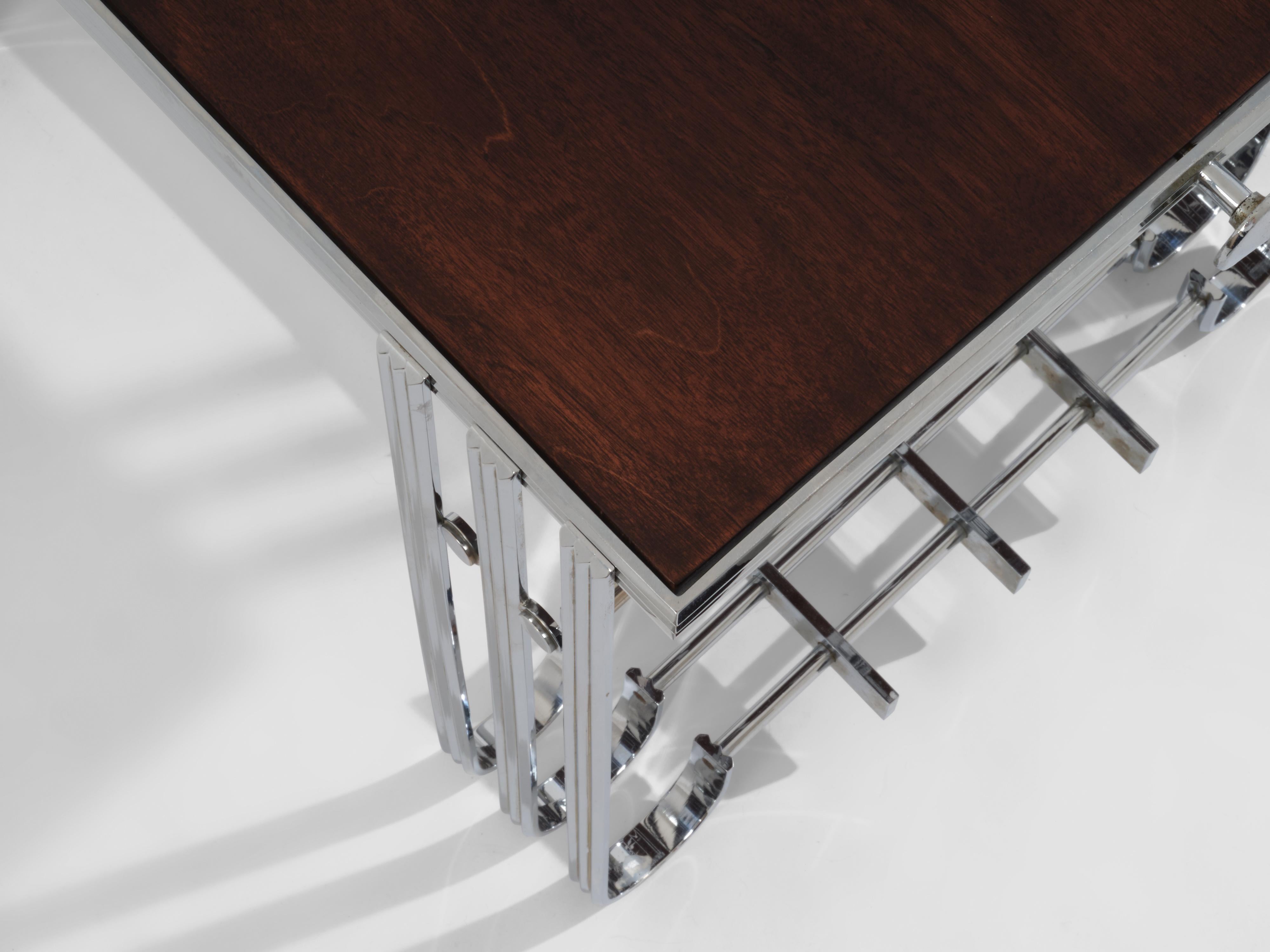 French modernist walnut boat bar table nickel-plated 1930s For Sale 4