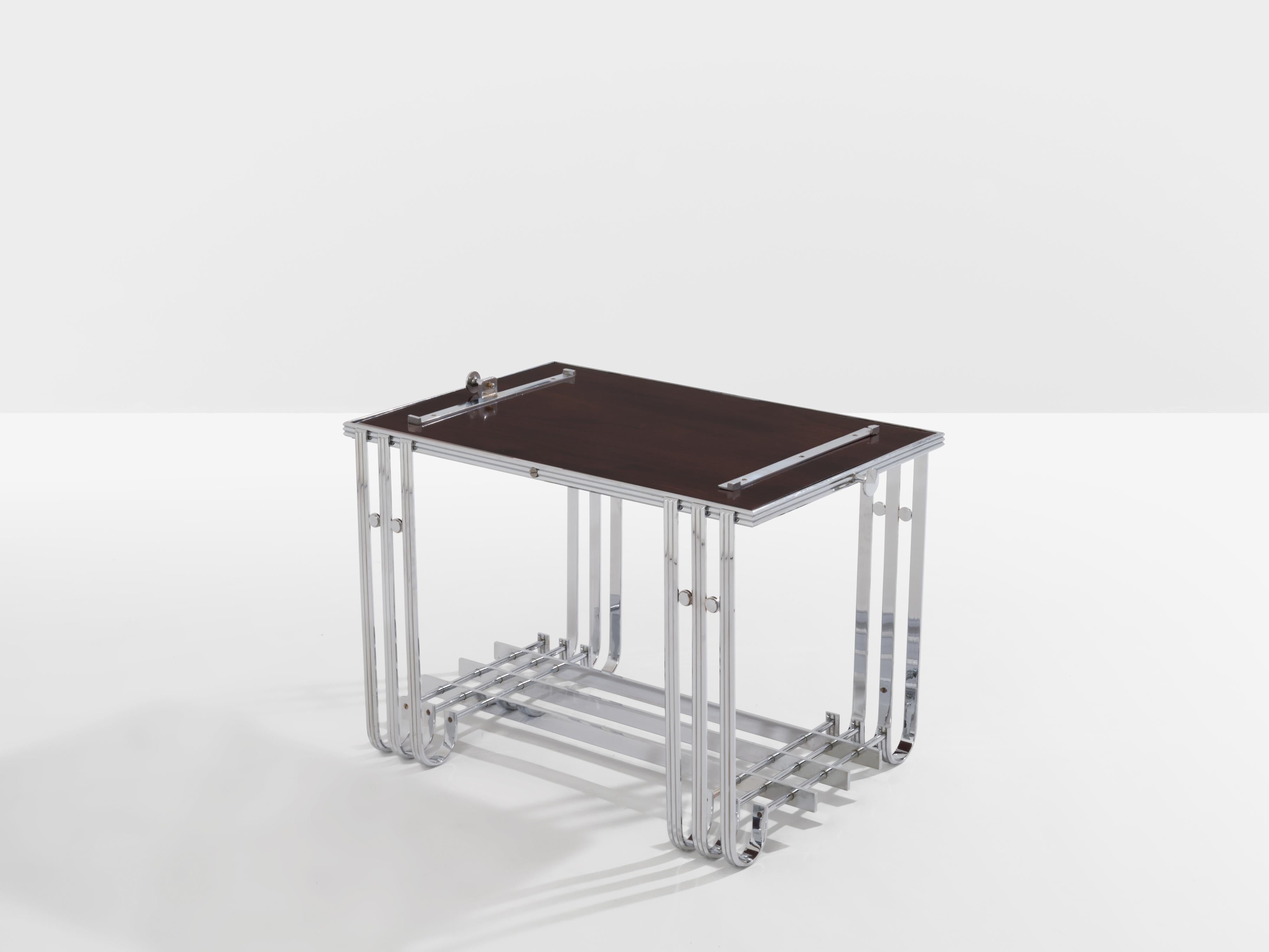 French modernist walnut boat bar table nickel-plated 1930s For Sale 2
