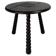 Französischer modernistischer Holz gedrechselter Bobbin-Beistellstuhl aus der Art von Charles Dudouyt