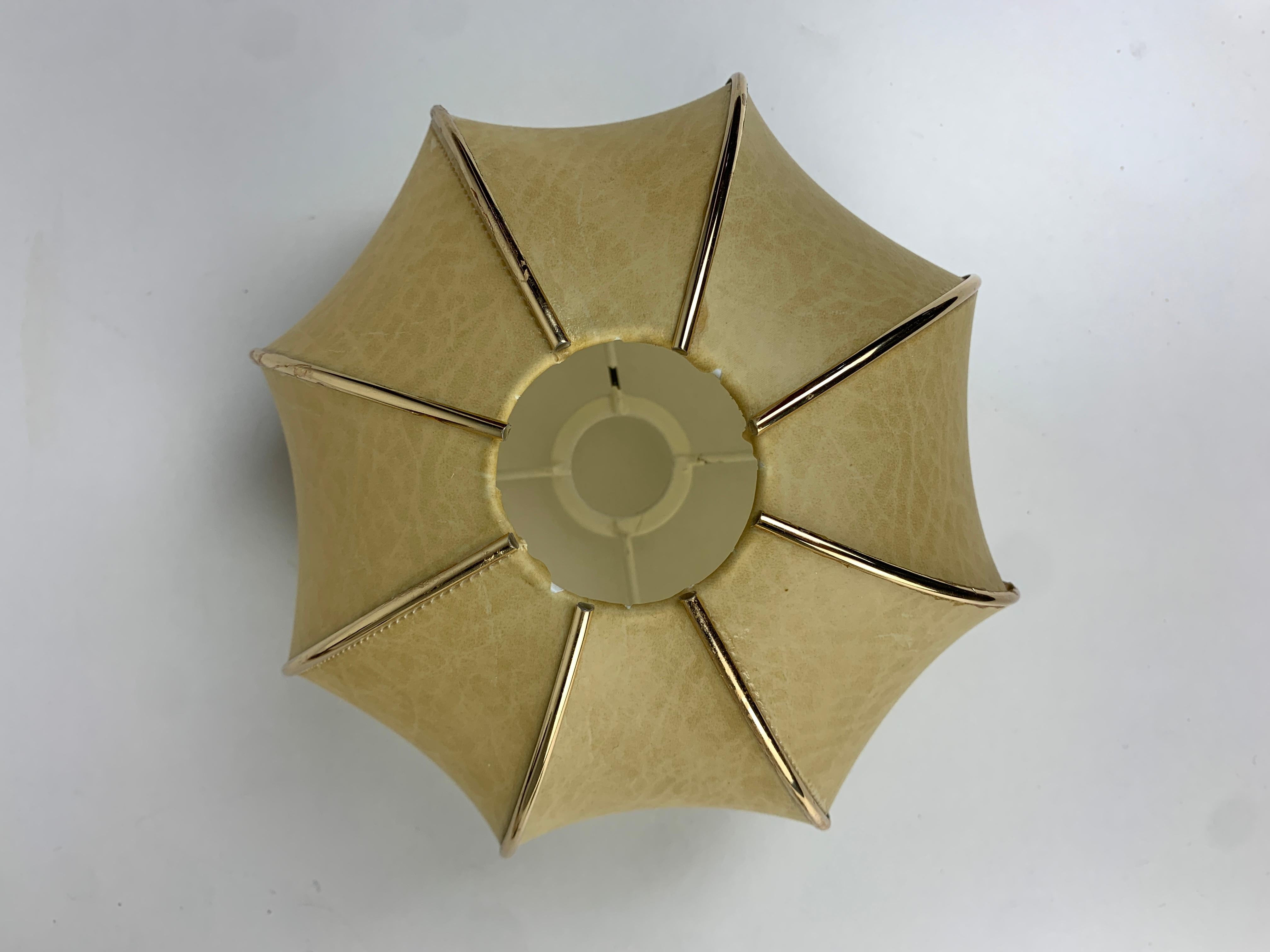 Lampe de table cocon champignon moderniste française en bois tourné, années 1950. en vente 6