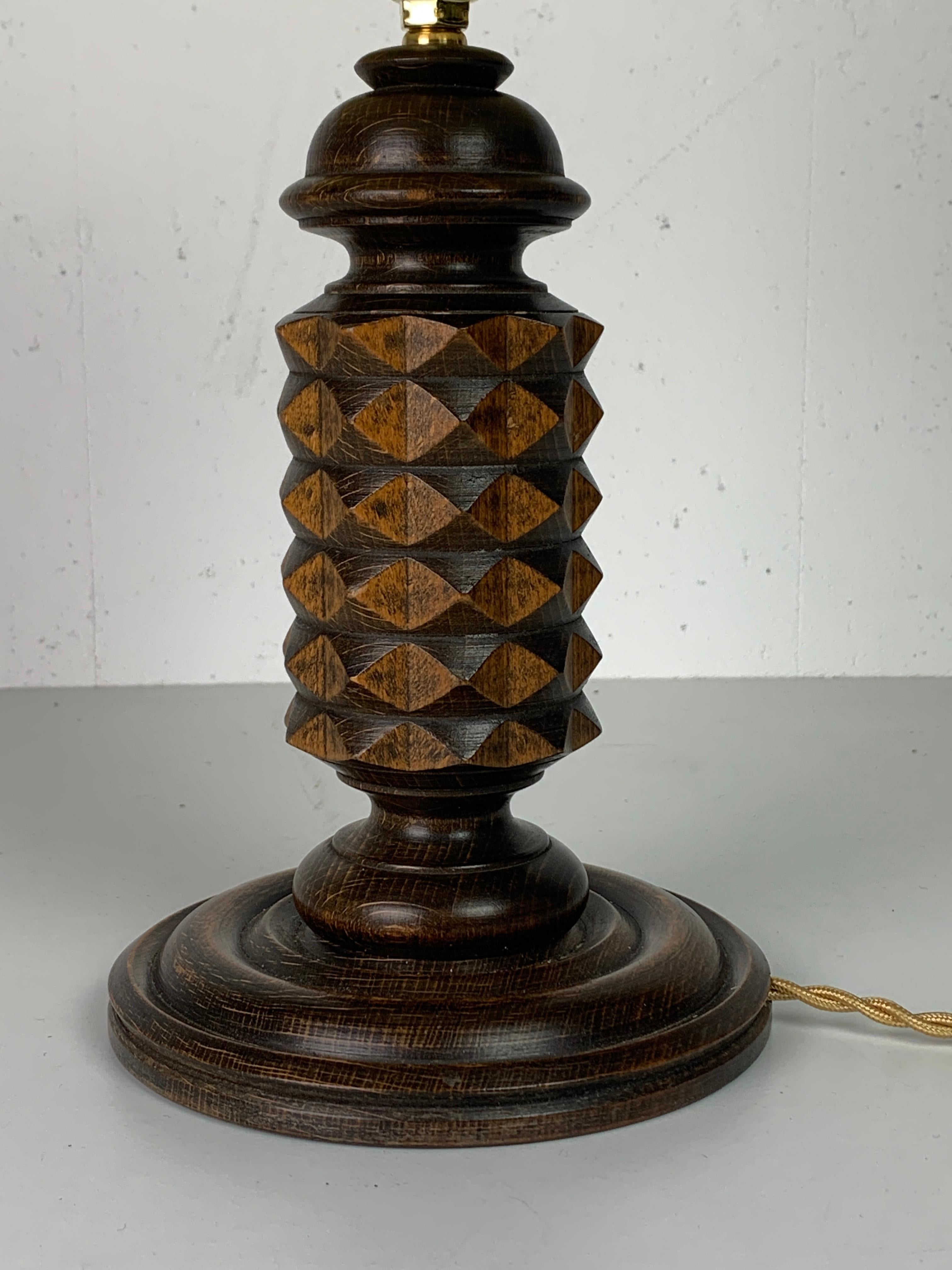 Bois Lampe de table cocon champignon moderniste française en bois tourné, années 1950. en vente
