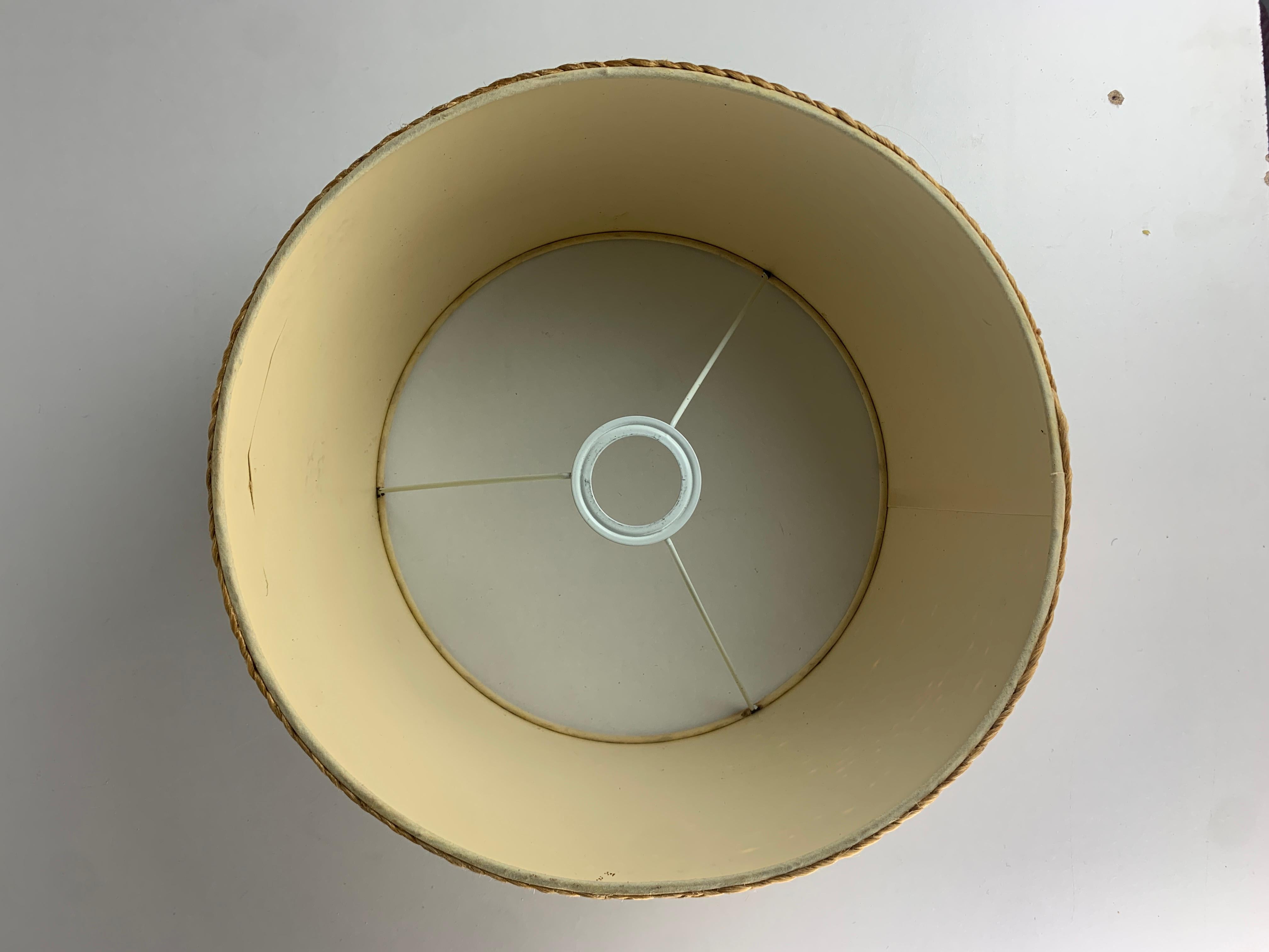 Lampe de table moderniste française en bois tourné dans le style de Charles Dudouyt, années 1940 en vente 7