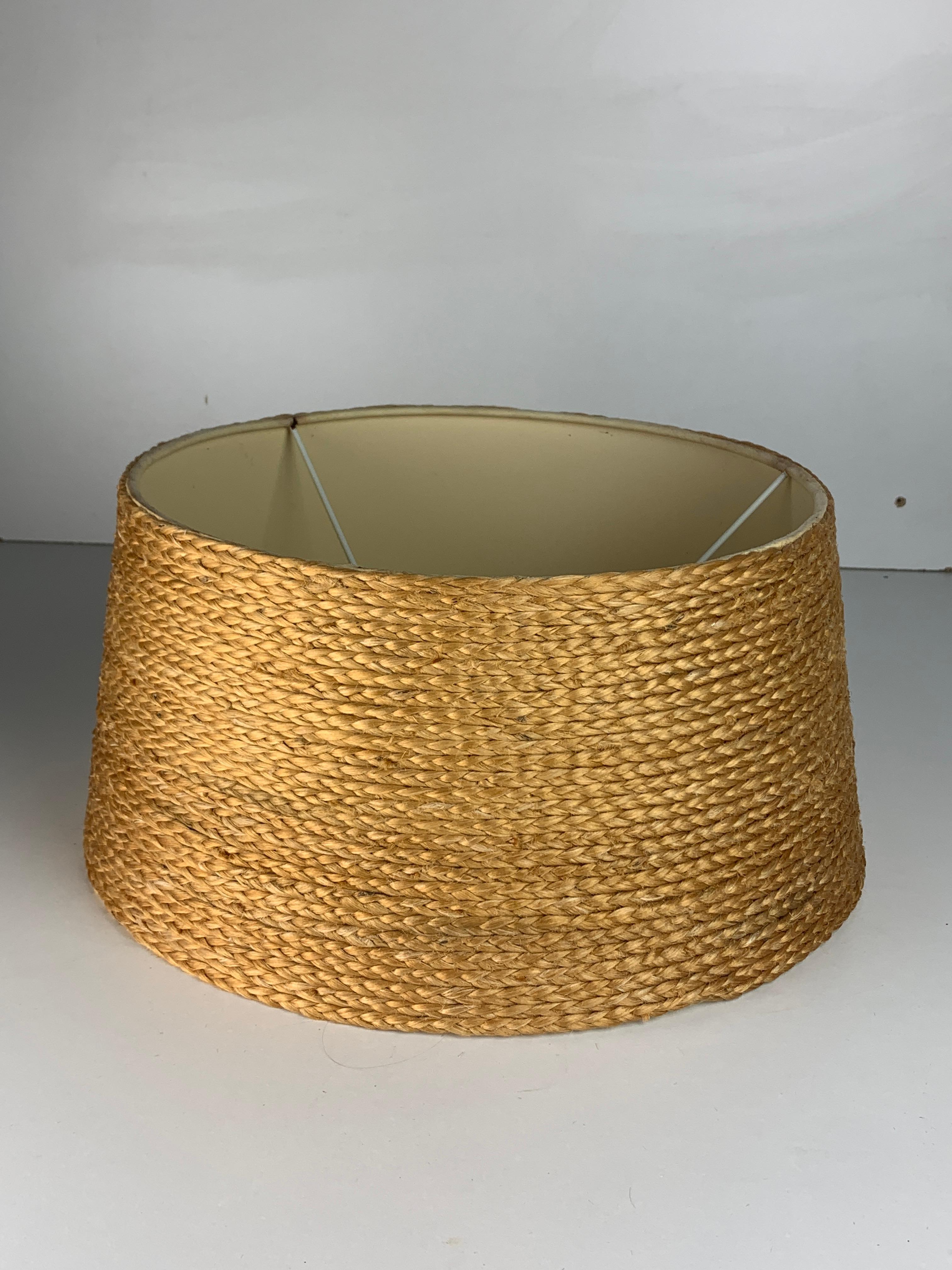 Lampe de table moderniste française en bois tourné dans le style de Charles Dudouyt, années 1940 en vente 9