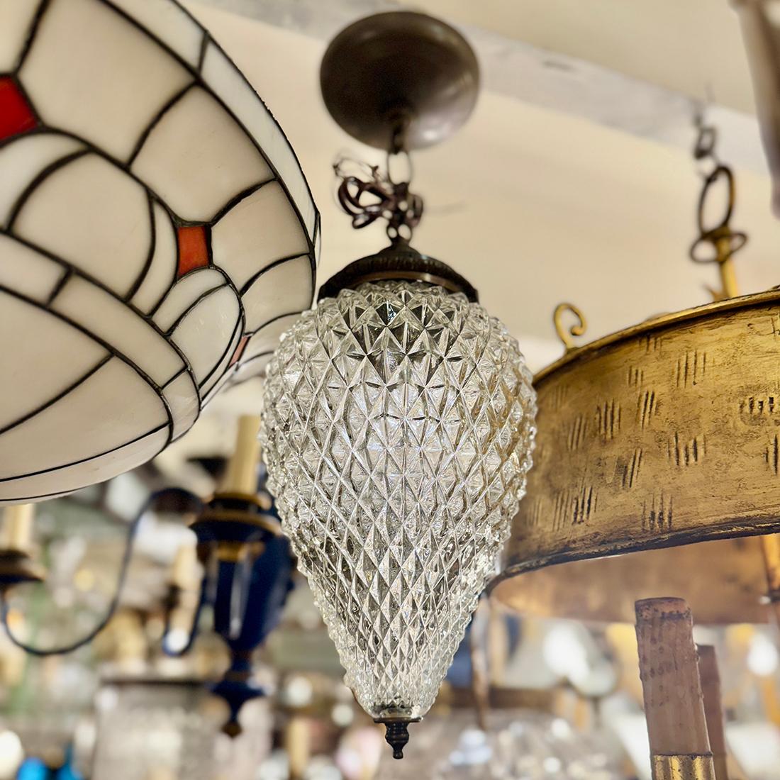 Französische Laterne aus geformtem Glas im Angebot 1