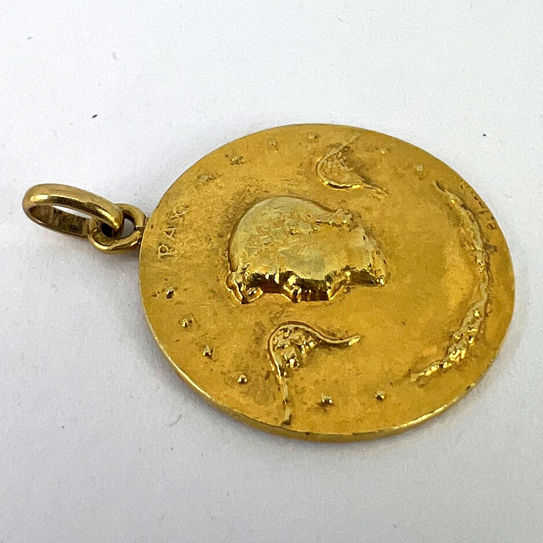 French Monnaie De Paris 18k Yellow Gold Angel of Peace Medal Pendant For Sale 10