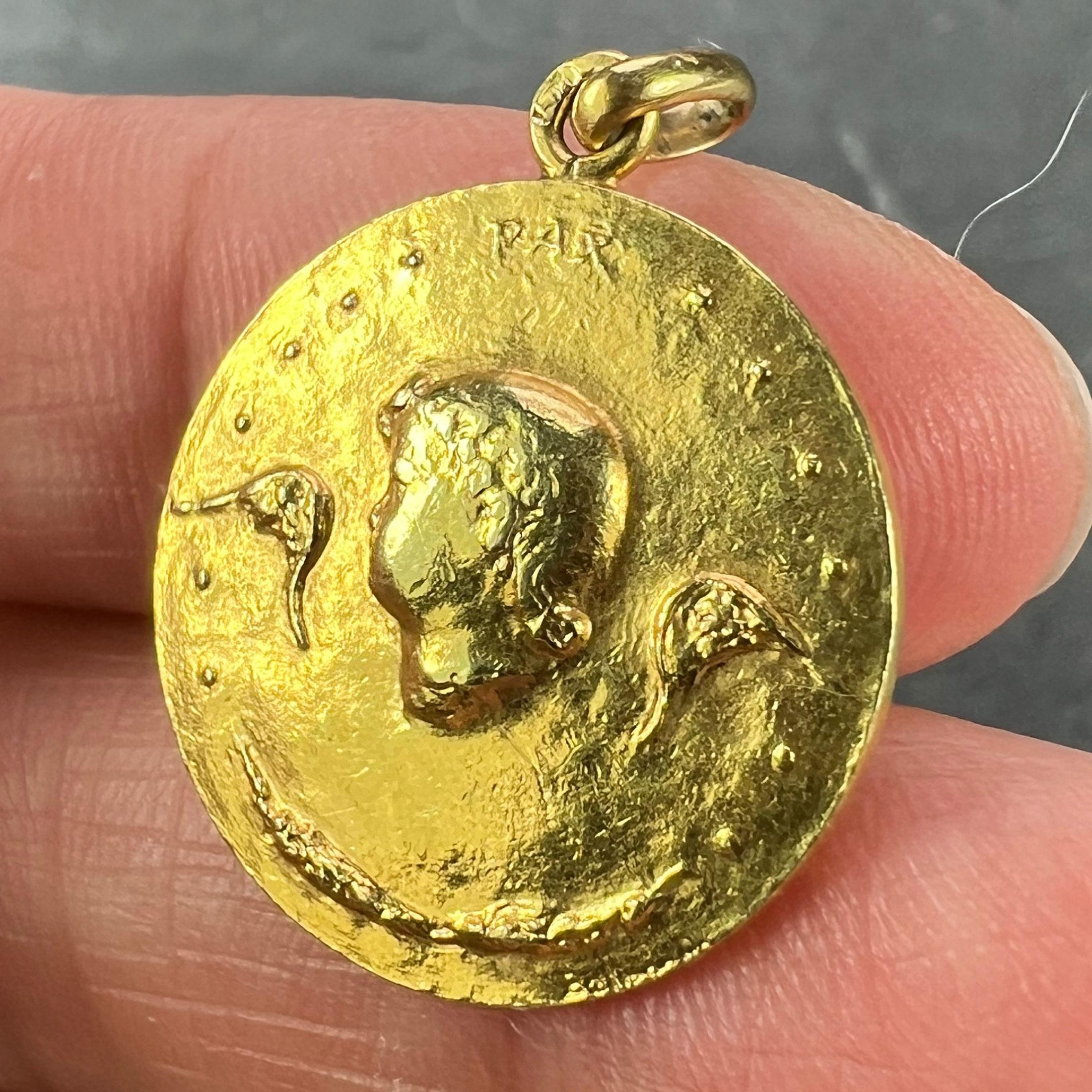 French Monnaie De Paris 18k Yellow Gold Angel of Peace Medal Pendant For Sale 2
