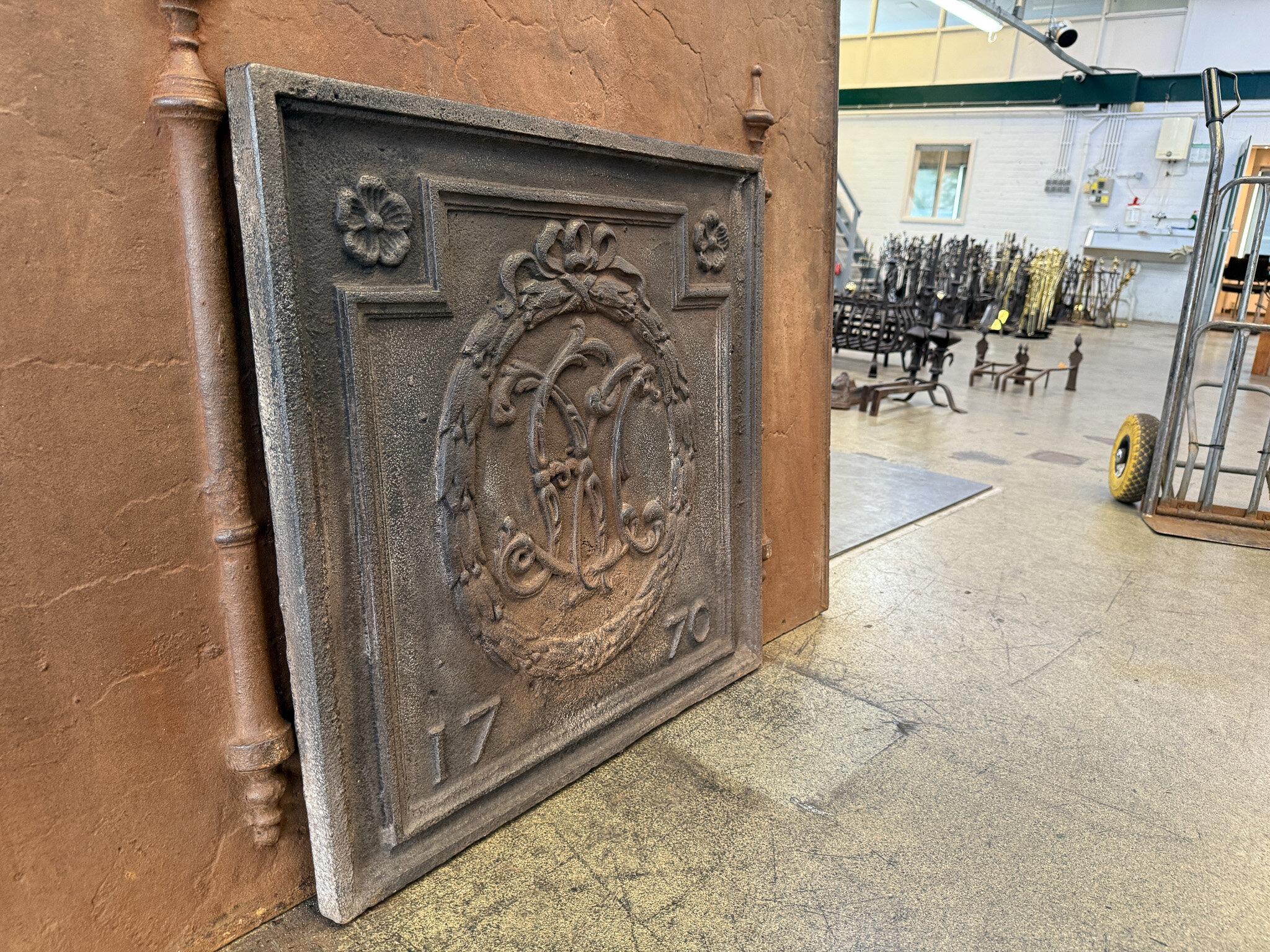 French 'Monogram' Fireback / Backsplash Louis XV Period, Dated 1770 For Sale 3