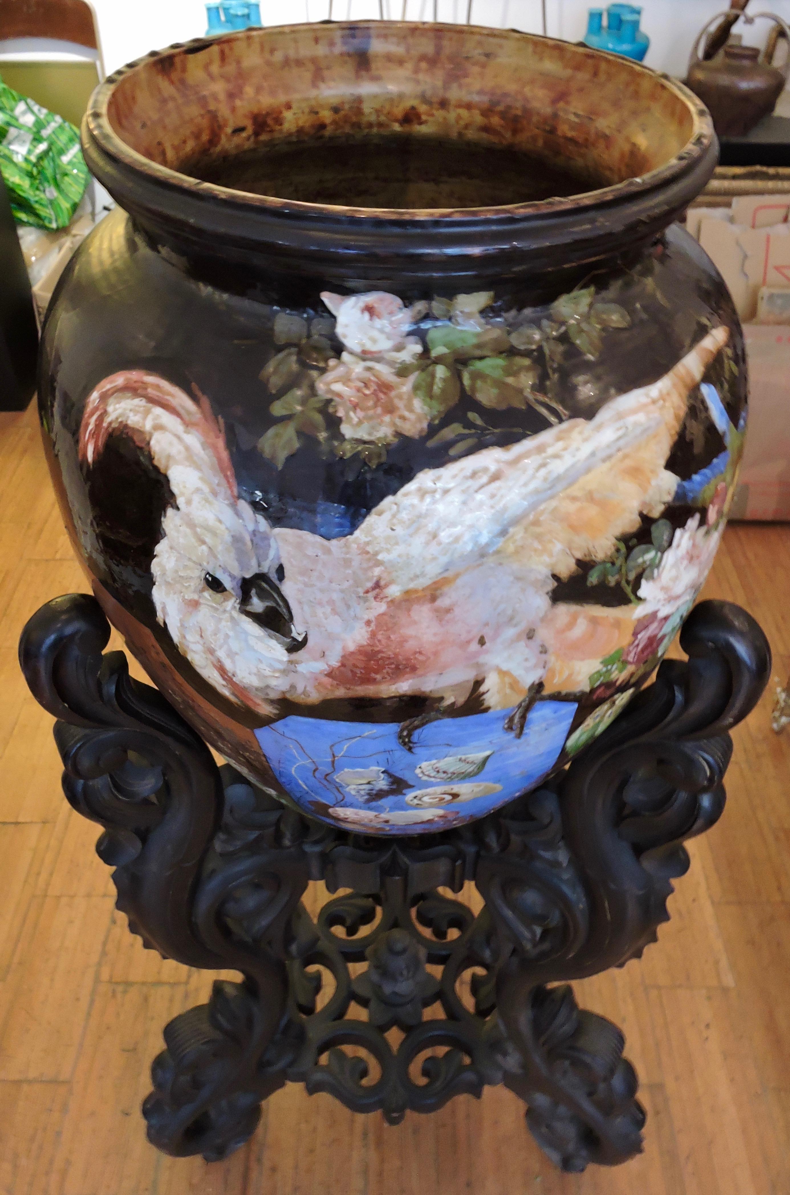  French Monumental Japonisme Ceramic Jar on a Wood Stand, circa 1890 In Good Condition In Saint-Ouen, FR