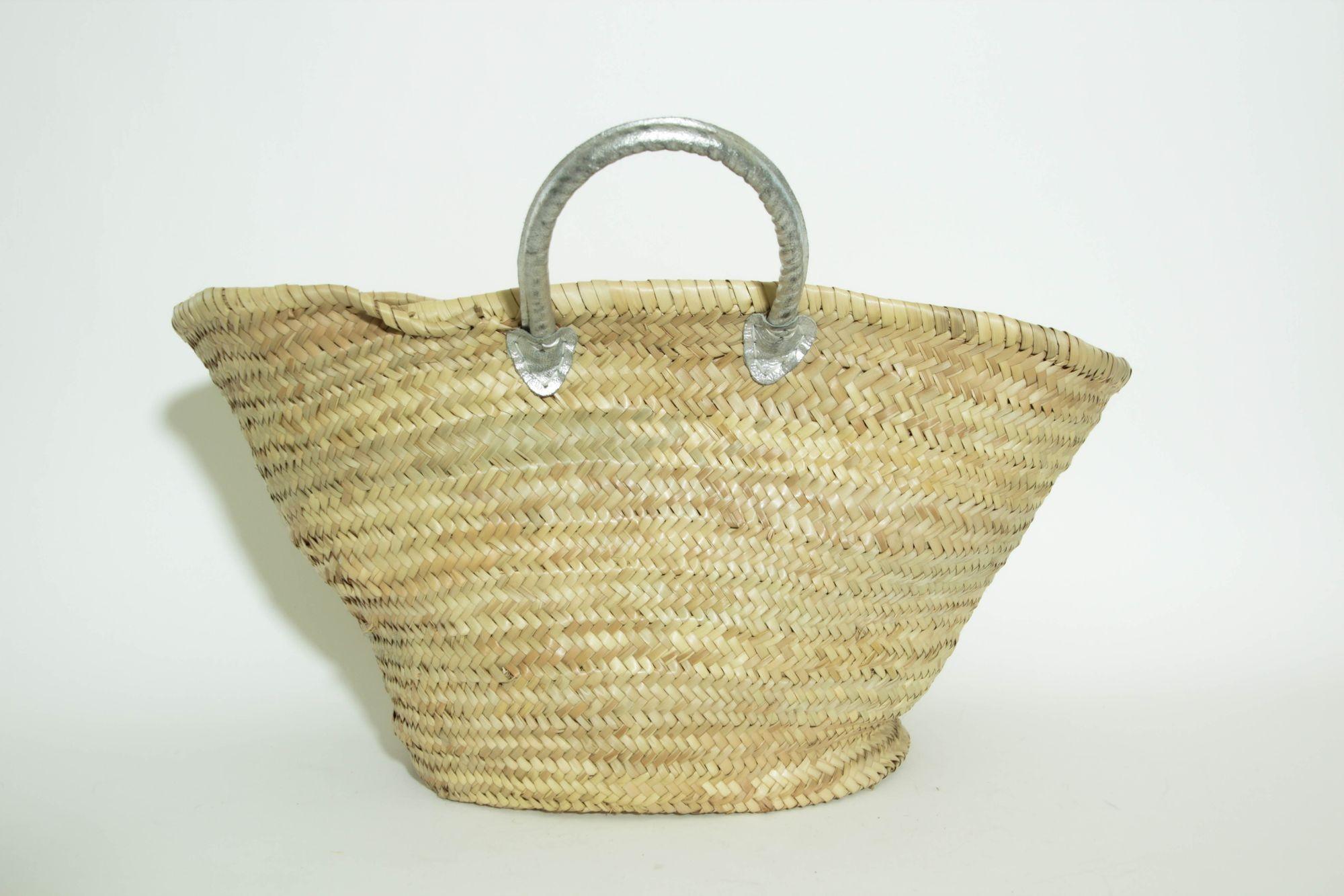 Sac fourre-tout marocain en paille avec poignées en cuir passepoil Bon état - En vente à North Hollywood, CA