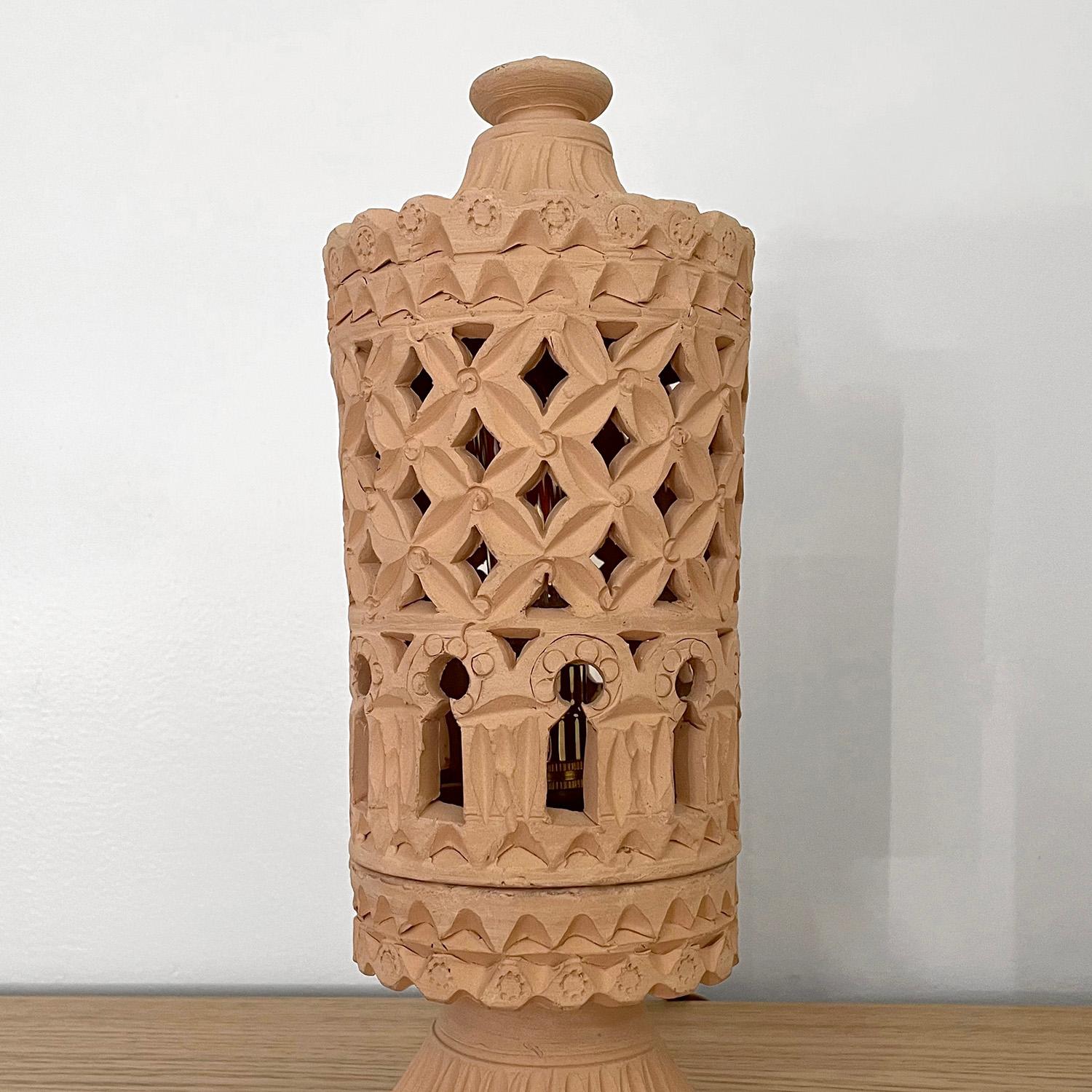 Late 20th Century French Moroccan Terracotta Lamp For Sale