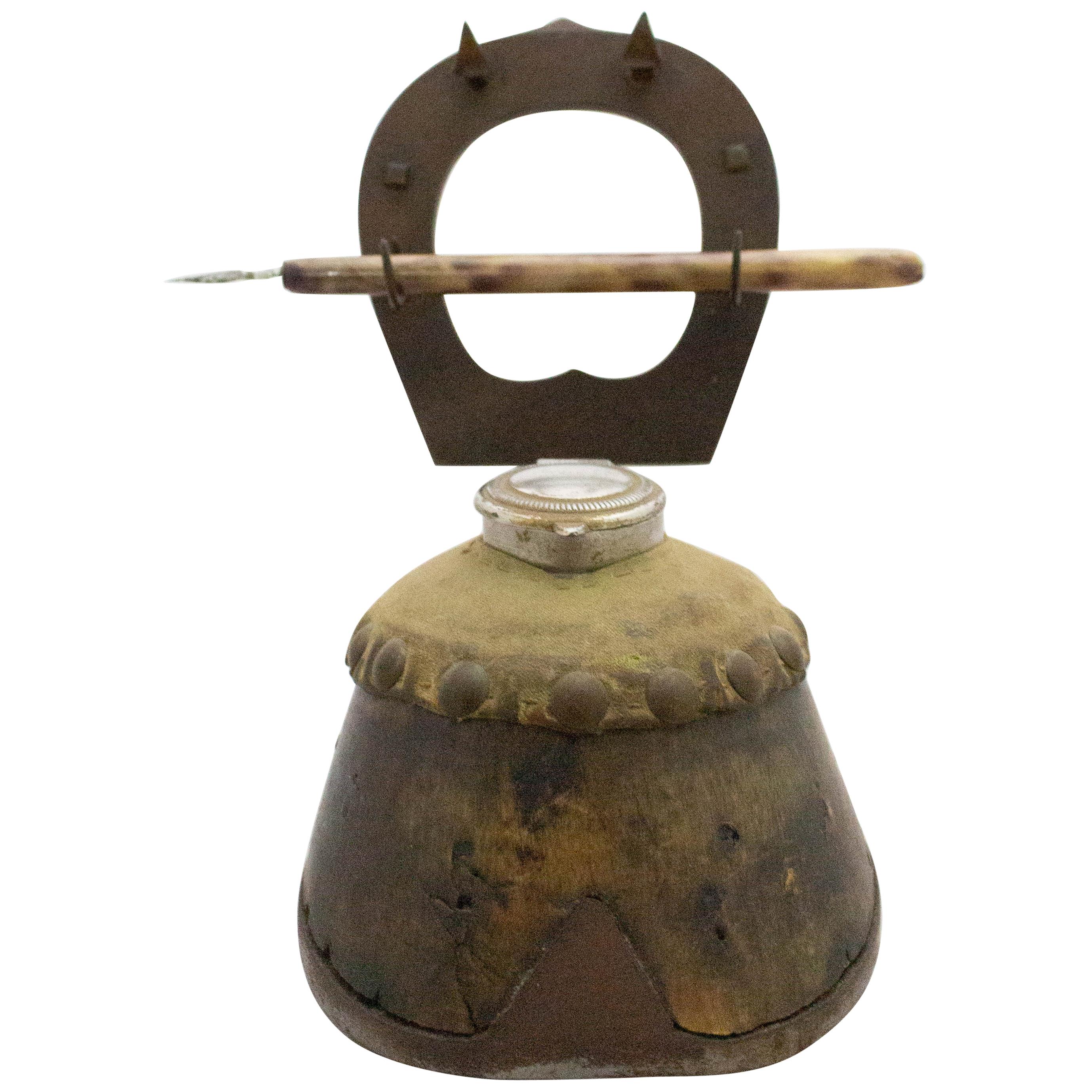 French Mounted Horse Hoof Inkwell and Pen Holder, Late 19th Century For Sale